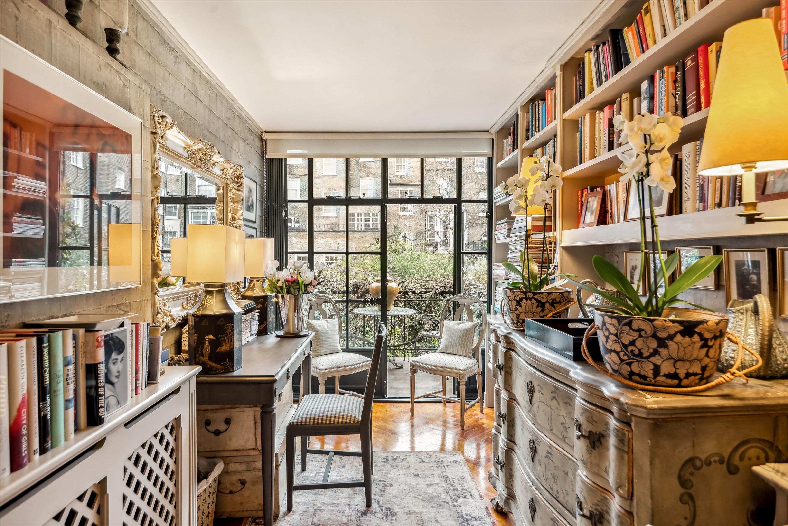 Eaton Terrace, London, SW1W