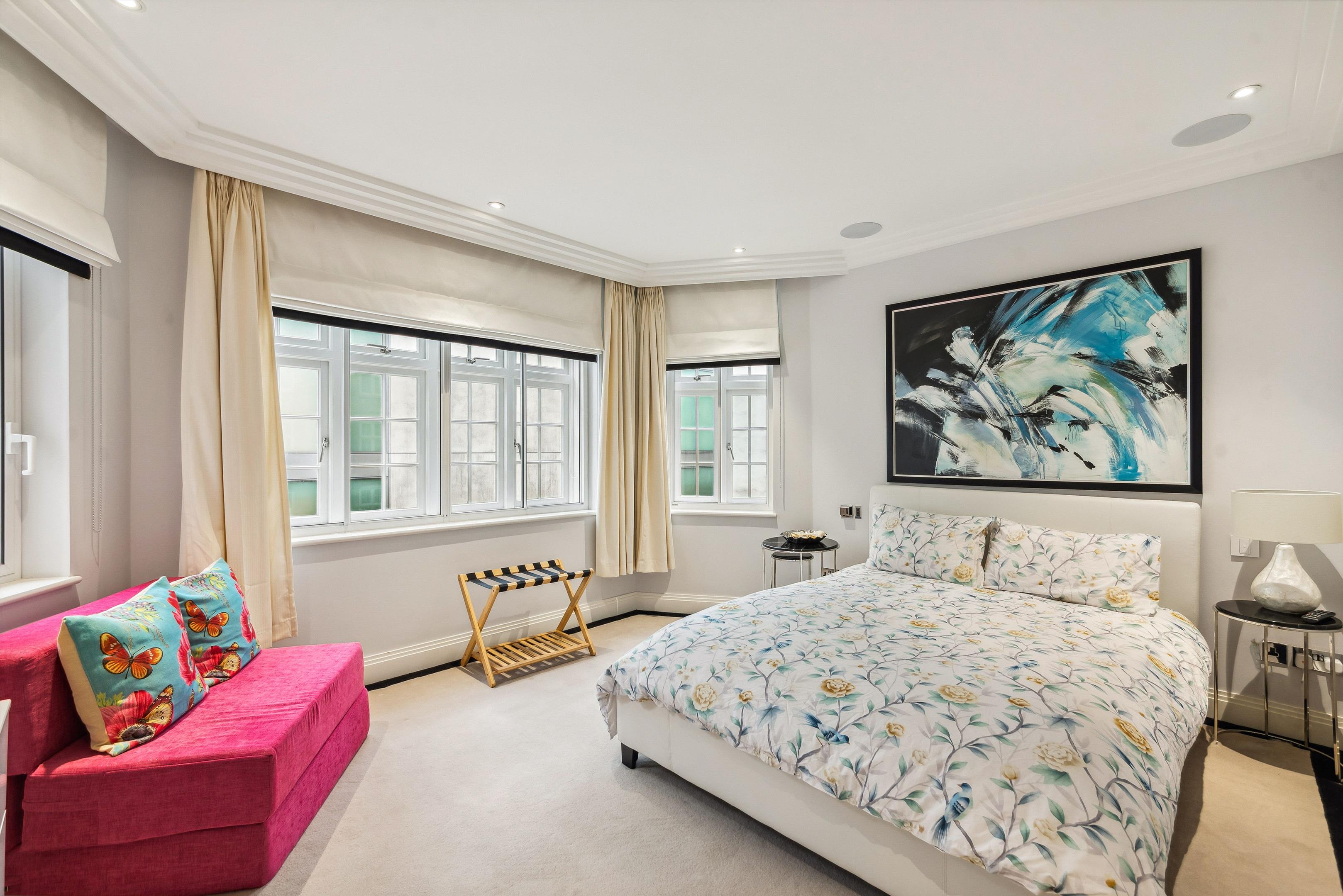 Eccleston Street, Victoria, London, SW1W