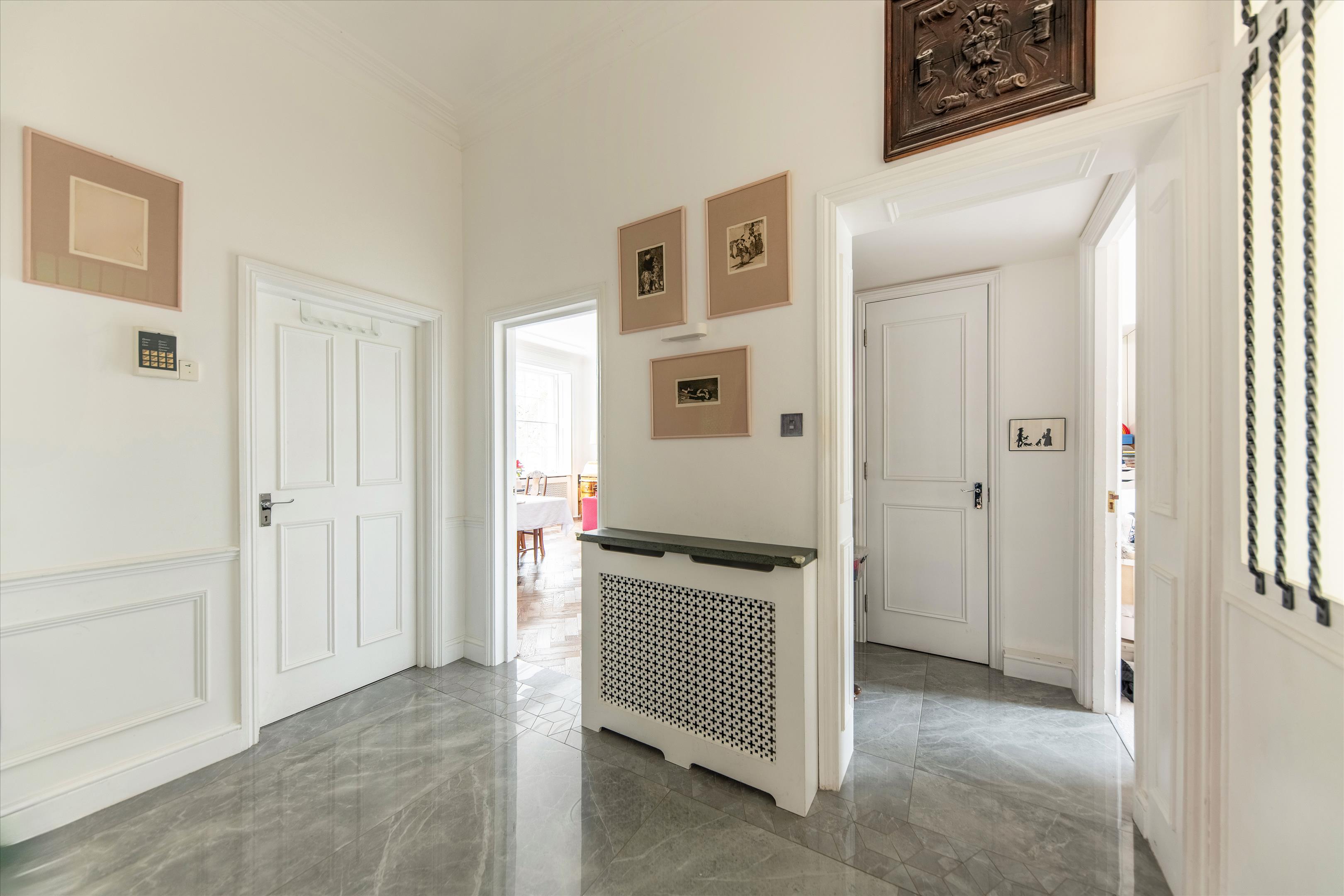 Warwick Square, Pimlico, London, SW1V