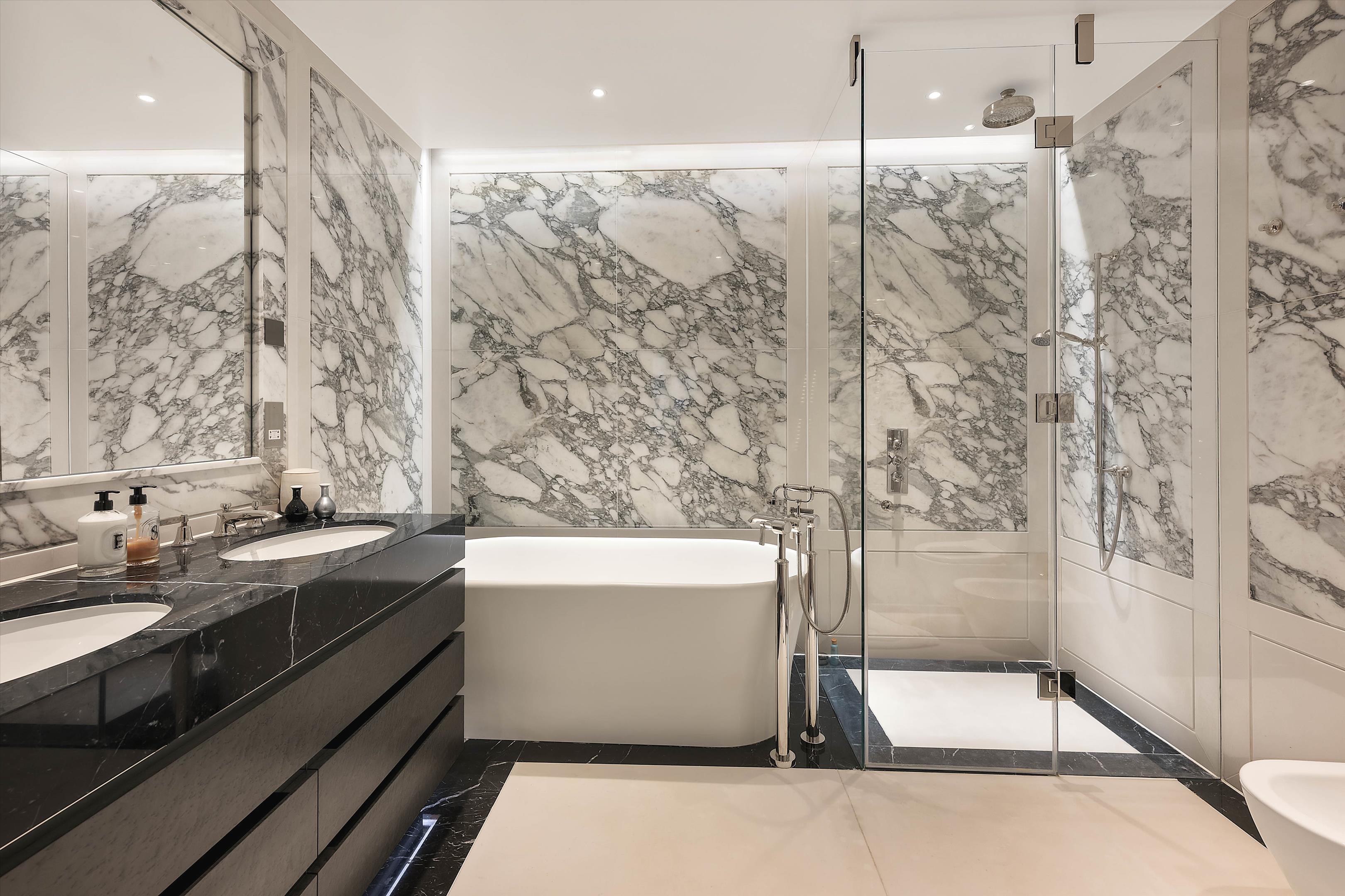 Whistler Square, London, SW1W