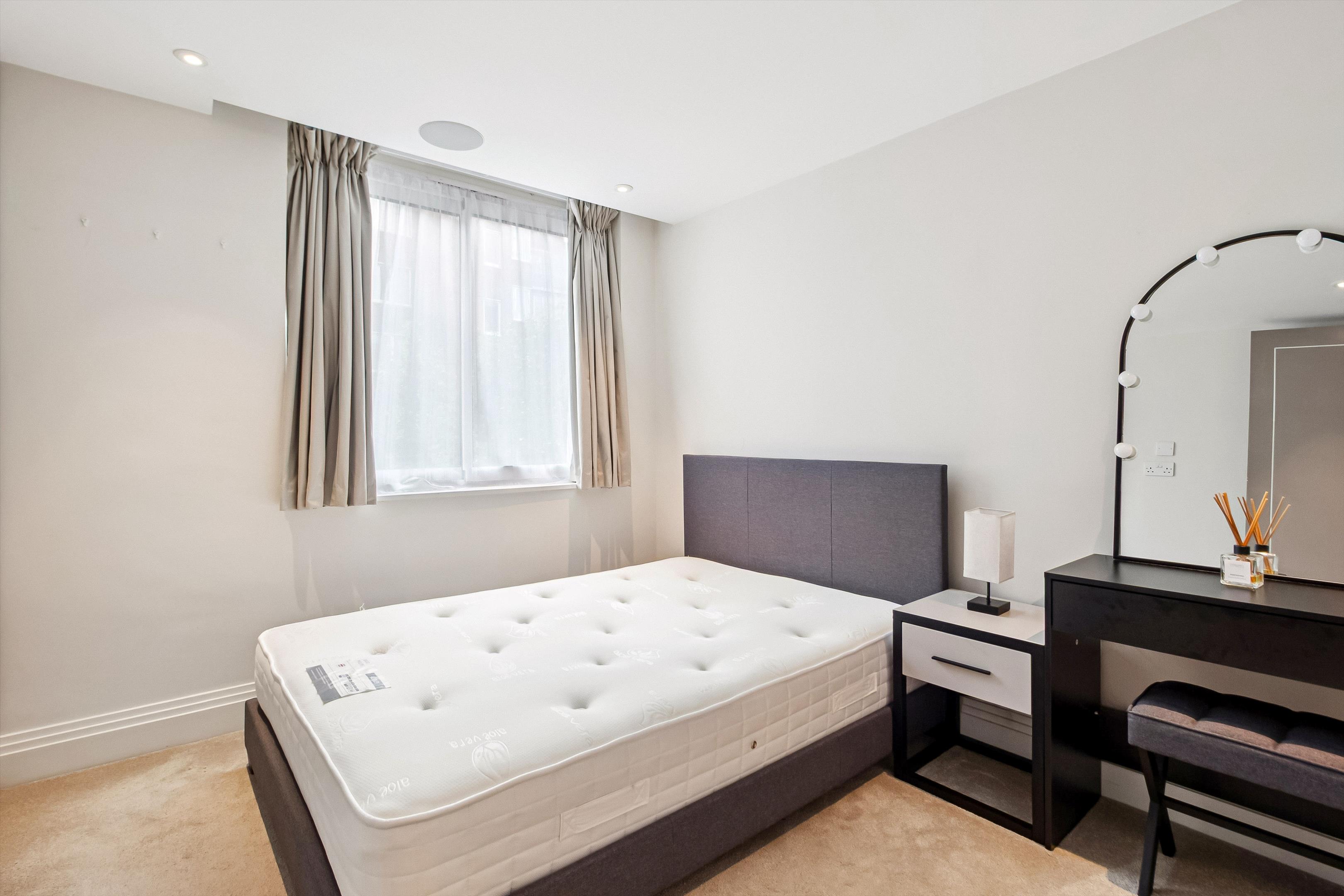 Ebury Street, London SW1W