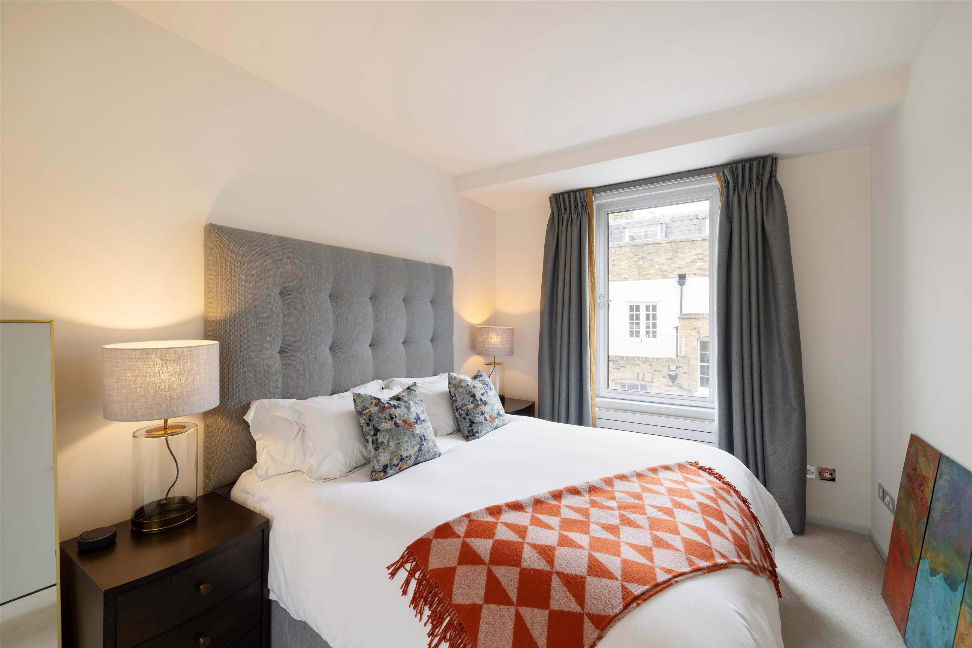 First Street, London SW3