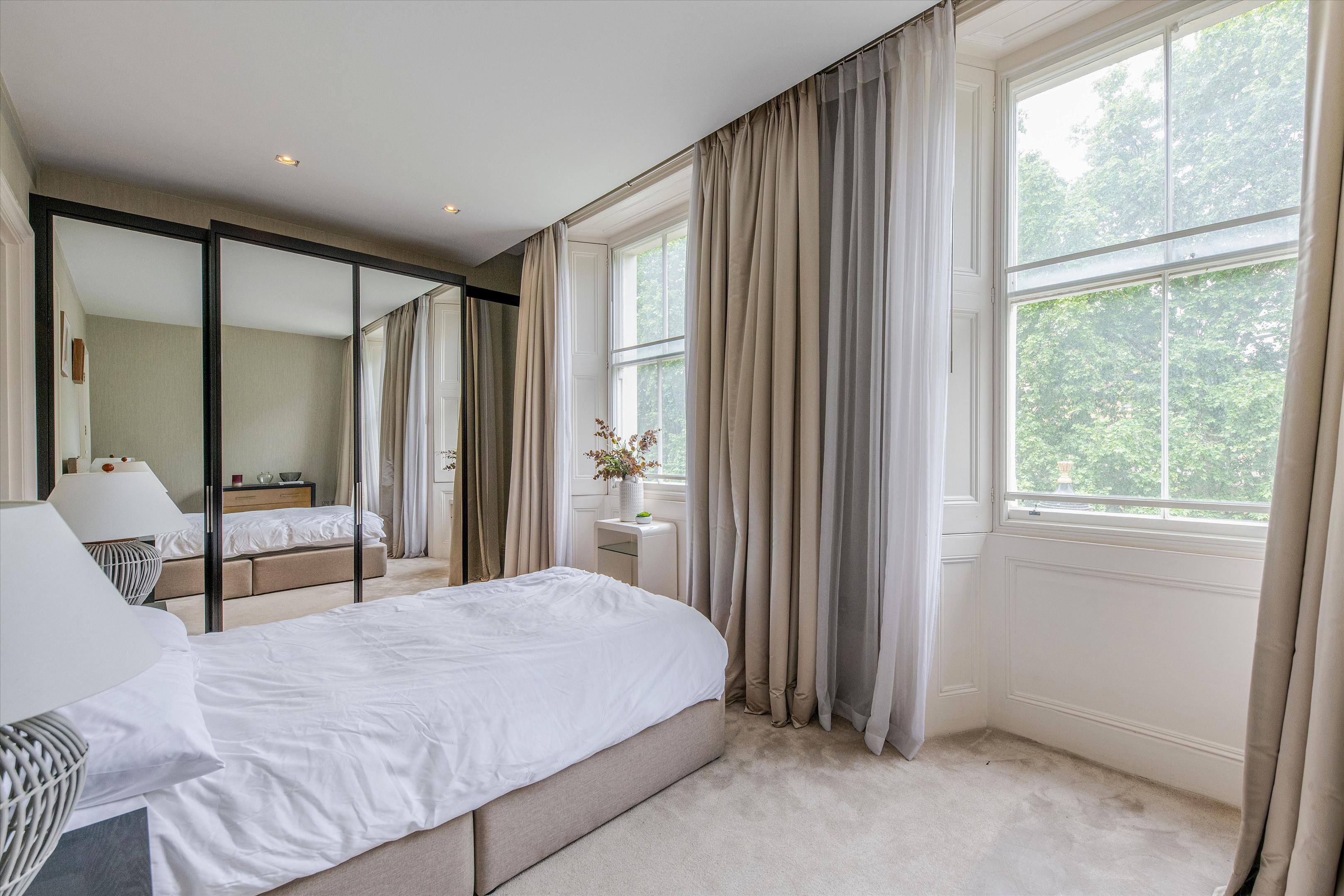 Buckingham Gate, London SW1E