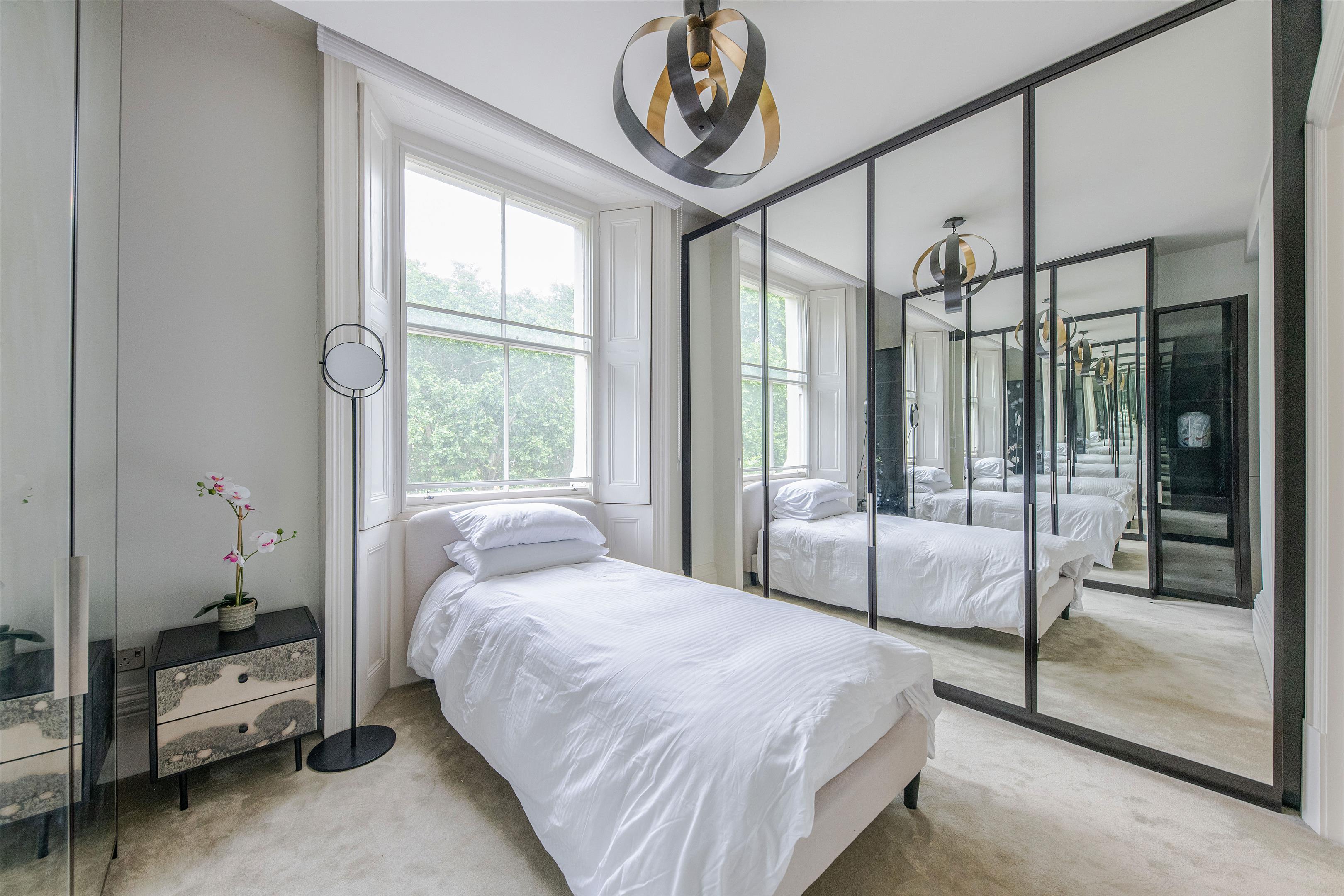 Buckingham Gate, London SW1E