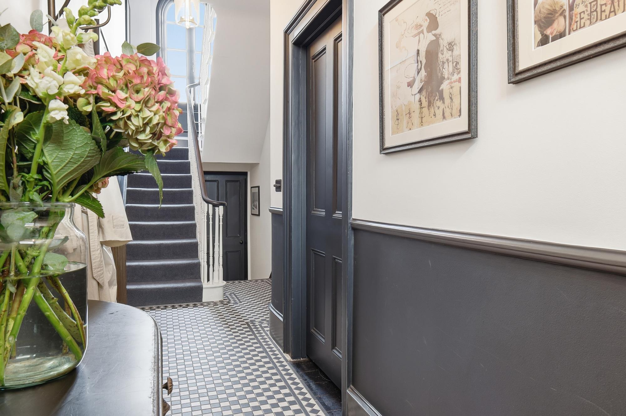 Mornington Terrace, London, NW1