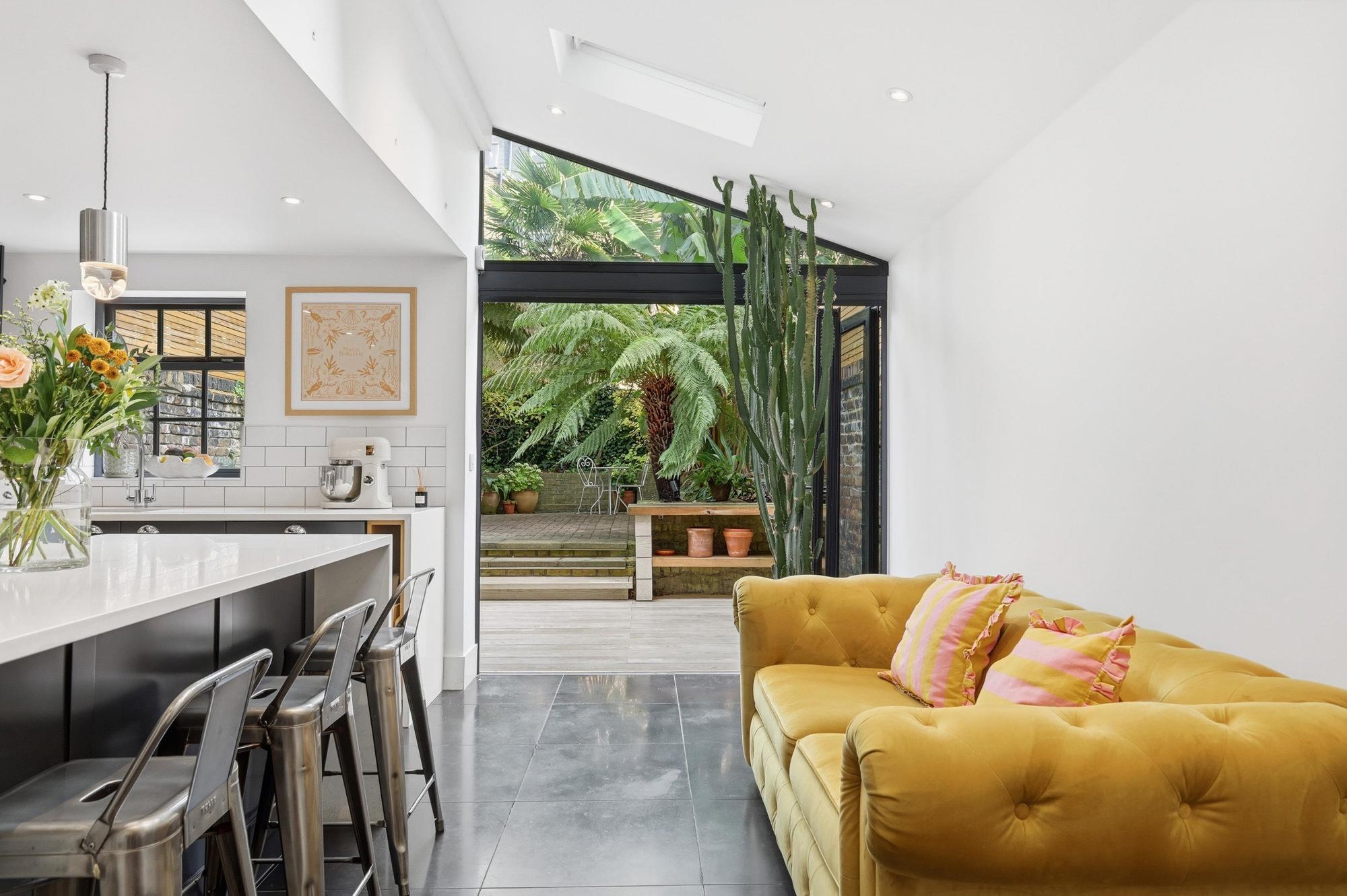 Mornington Terrace, London, NW1