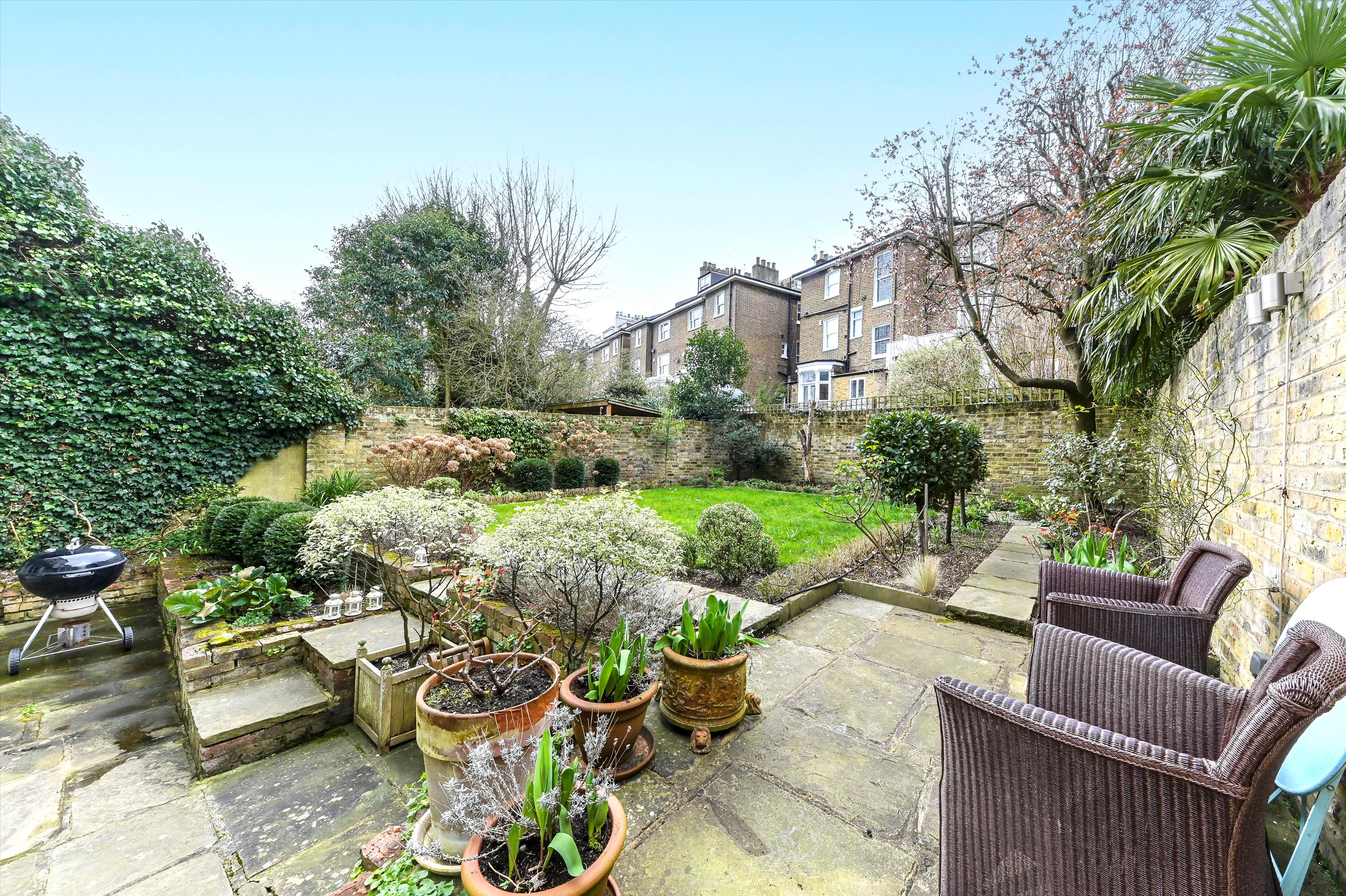 Buckland Crescent, London NW3