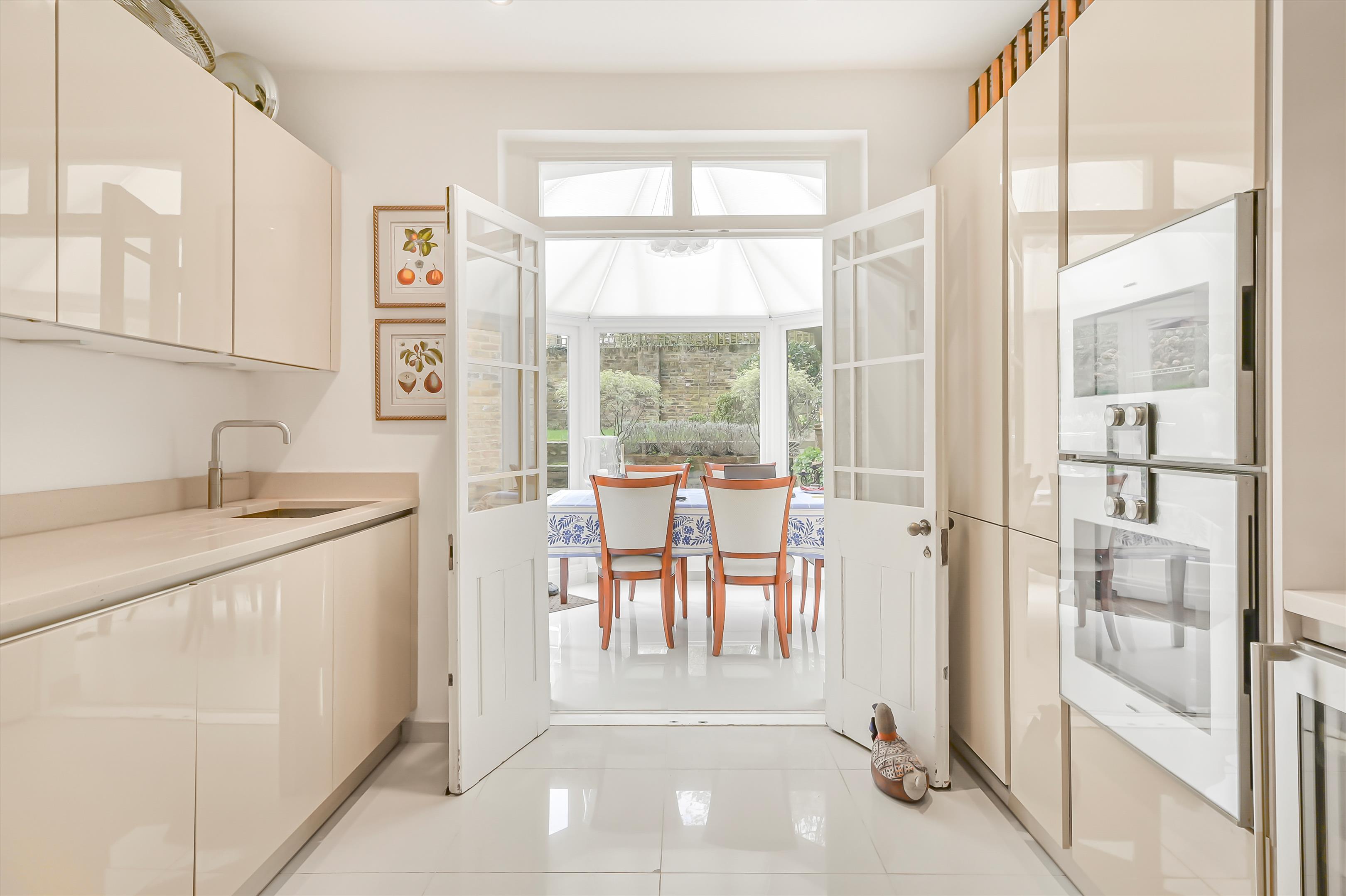 Buckland Crescent, London NW3