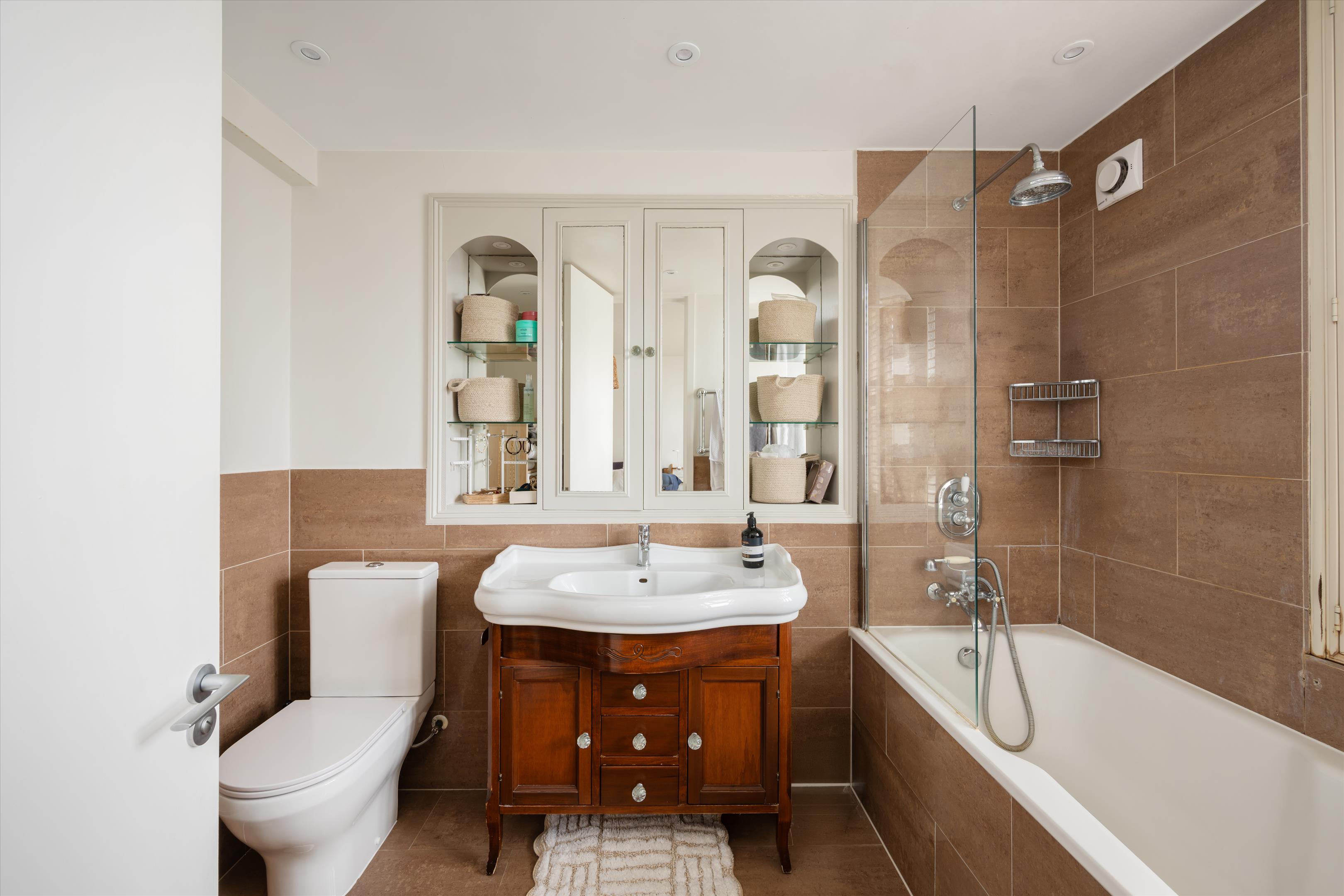 Quickswood, London NW3