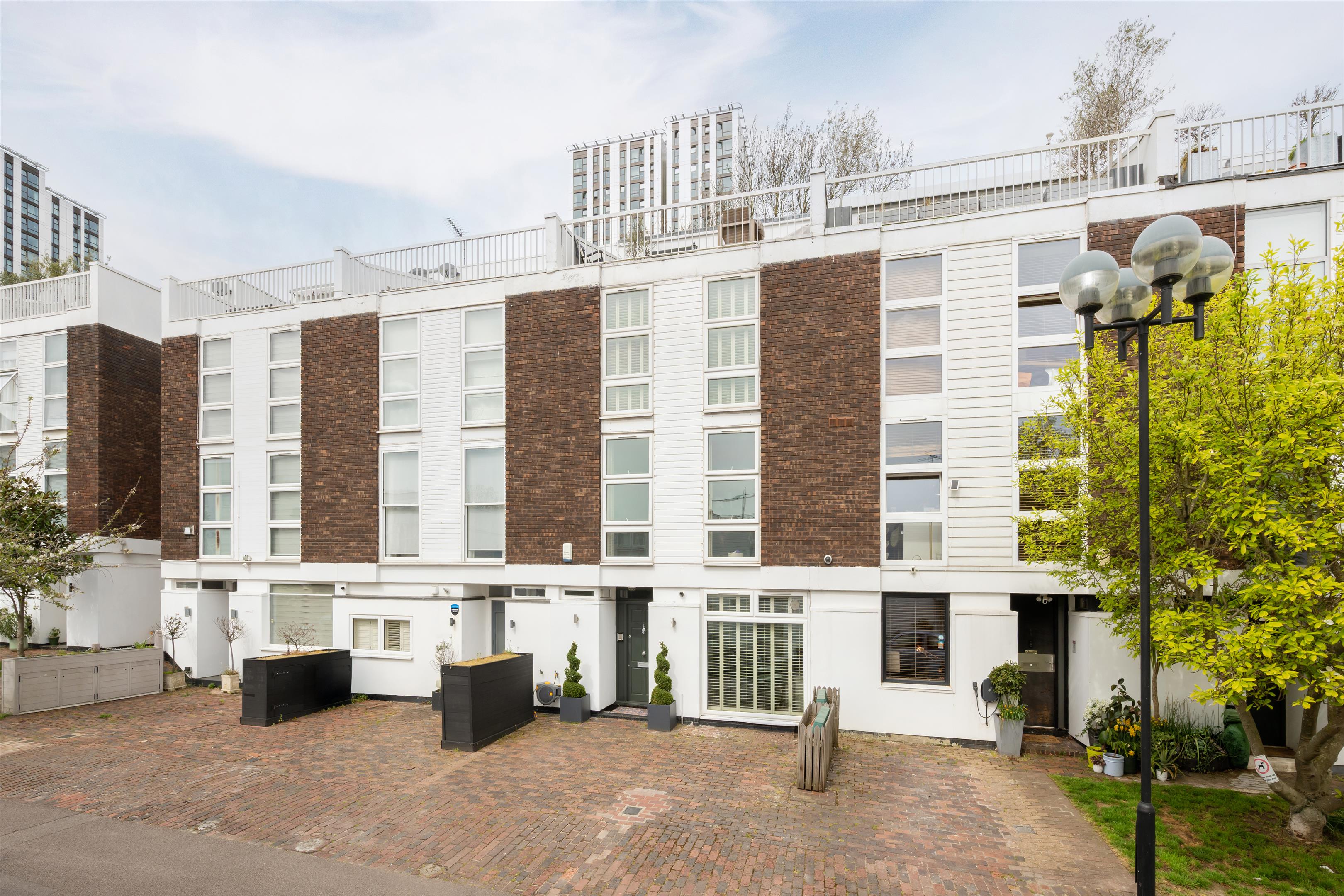 Quickswood, London NW3