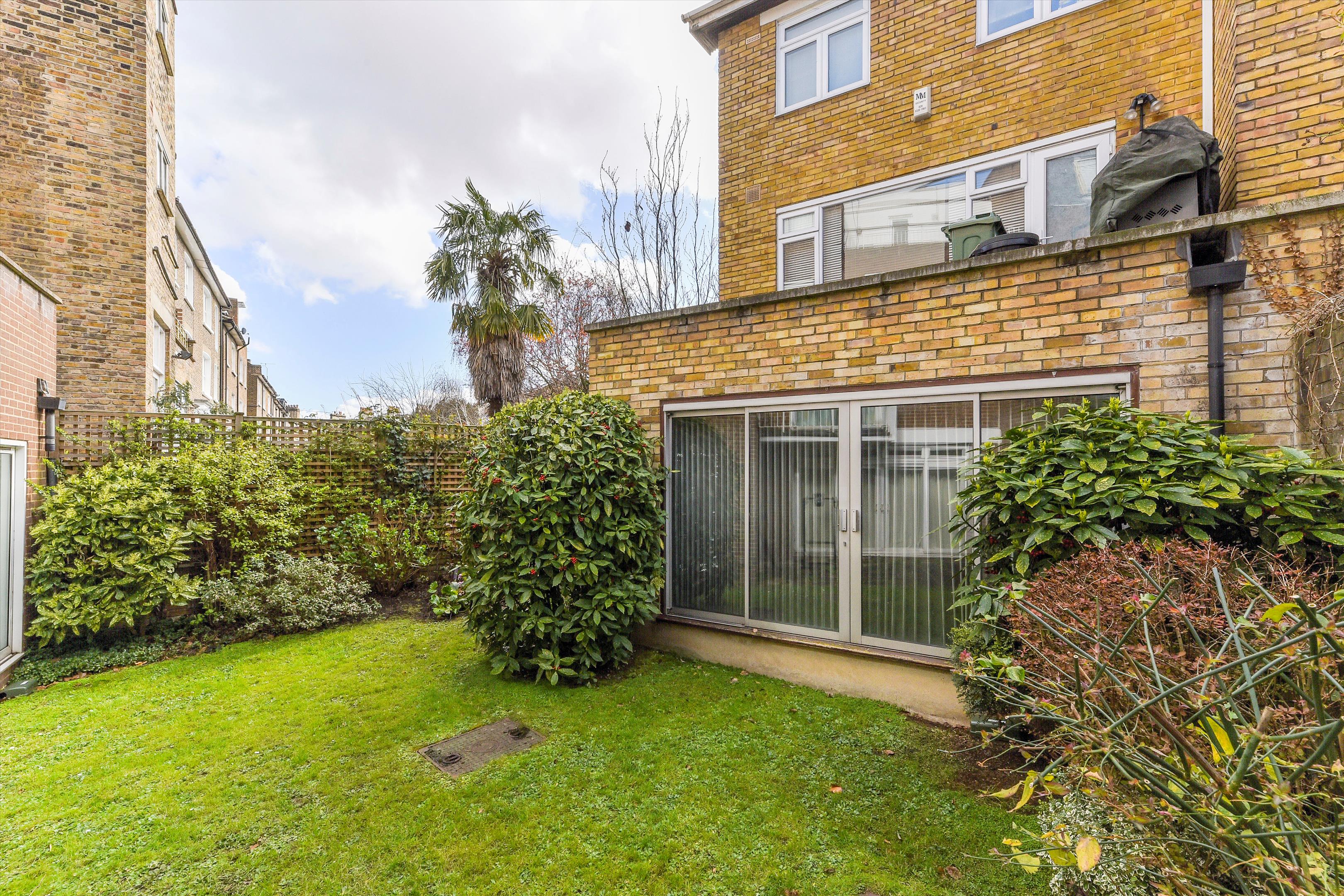 Meadowbank, London NW3