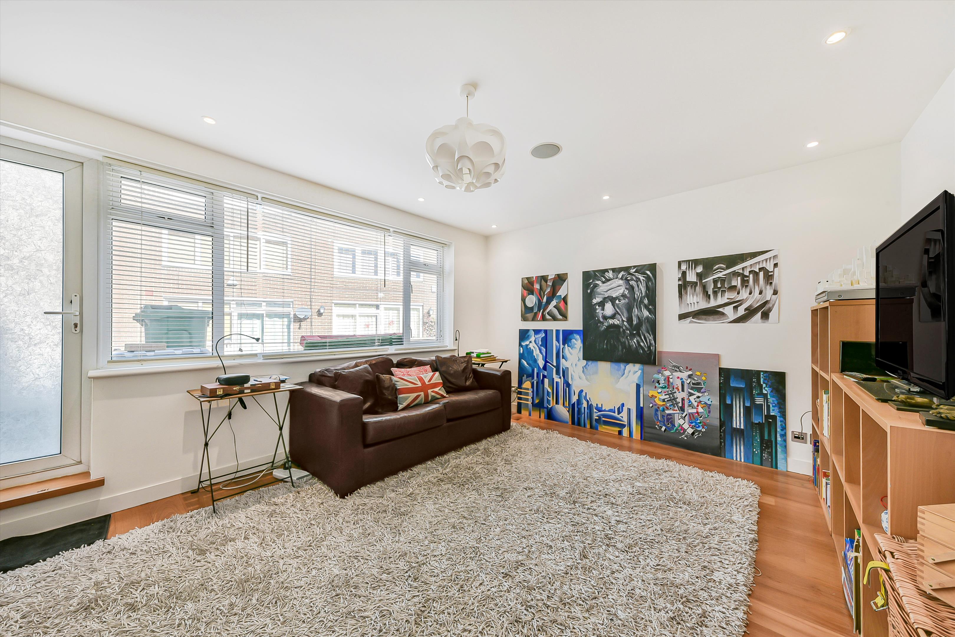 Meadowbank, London NW3