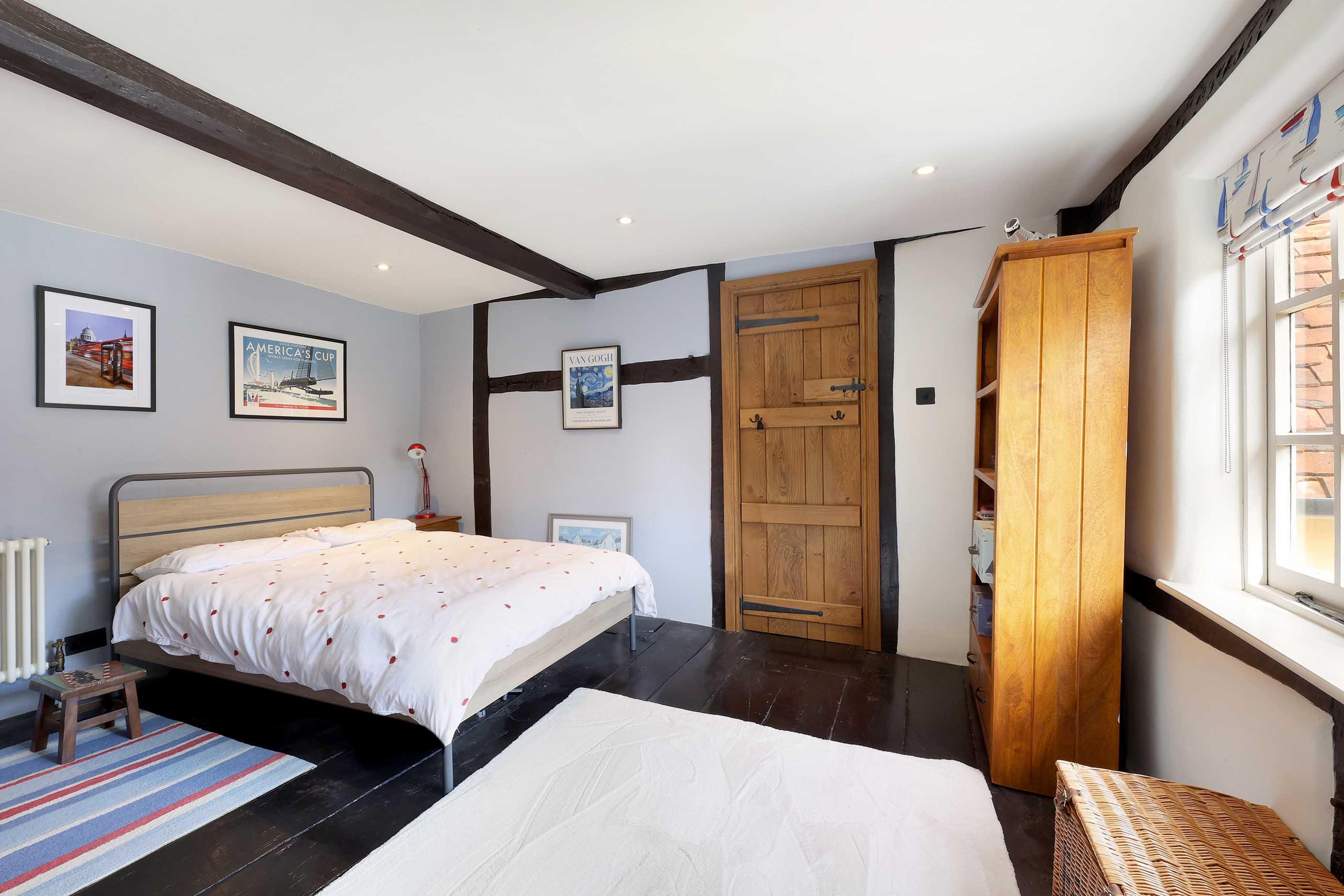 Buckland, Aylesbury, HP22