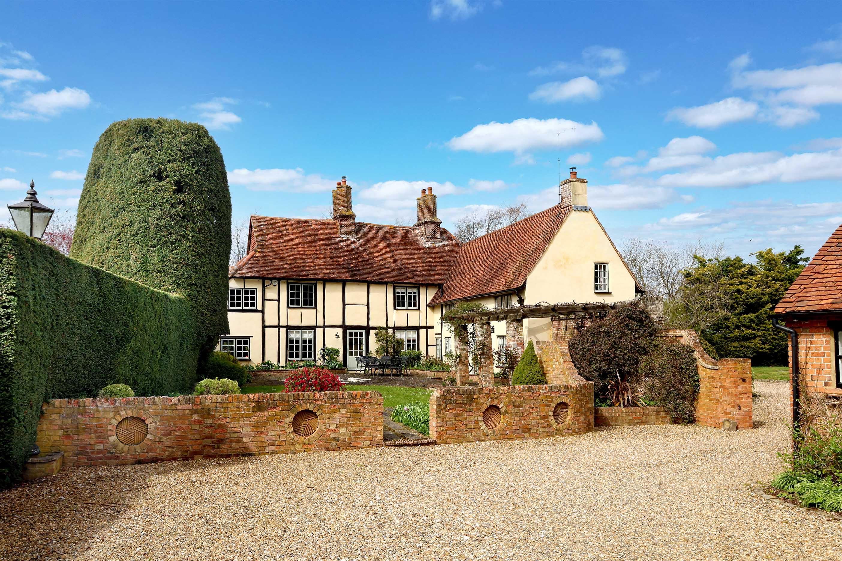 Buckland, Aylesbury, HP22