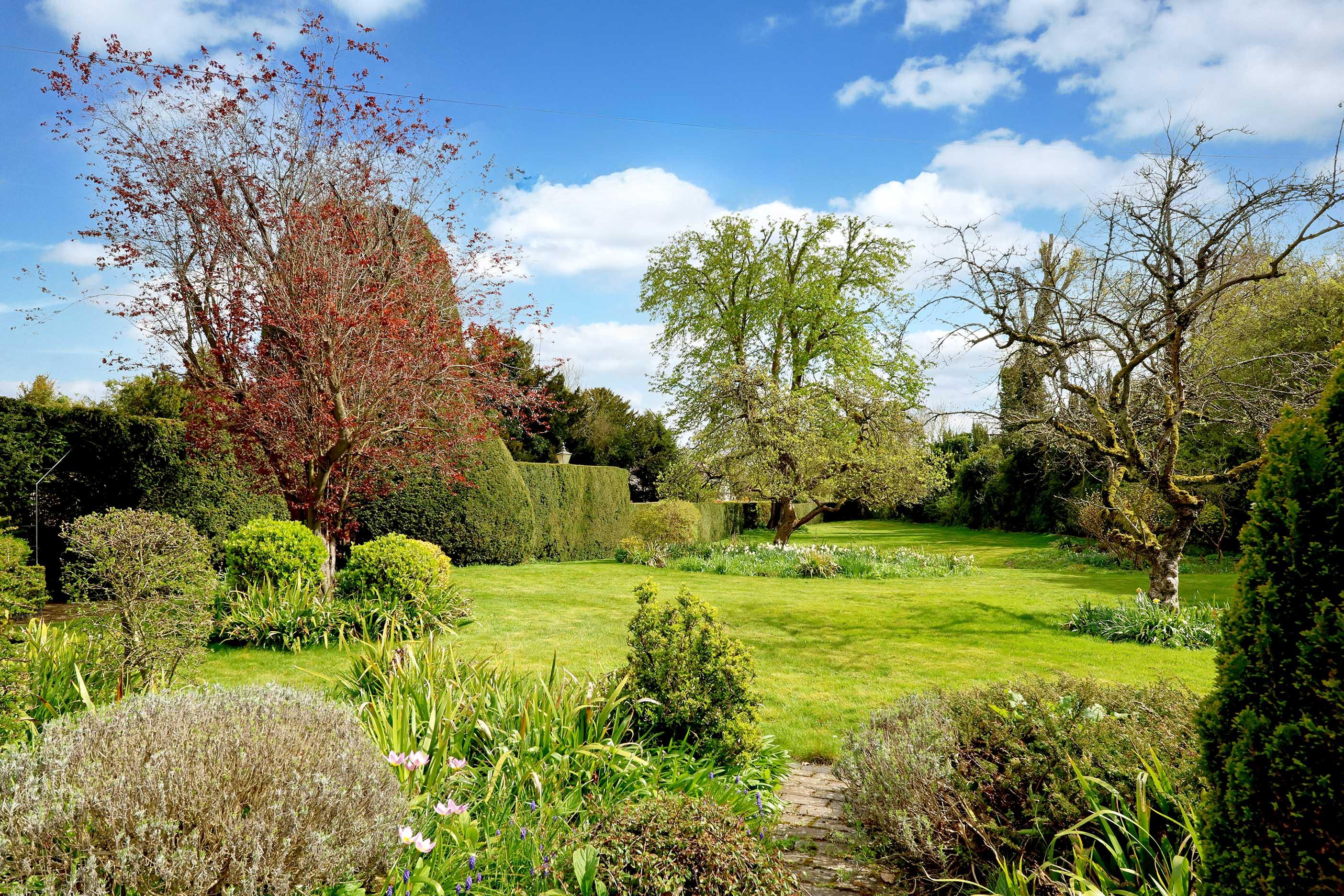 Buckland, Aylesbury, HP22