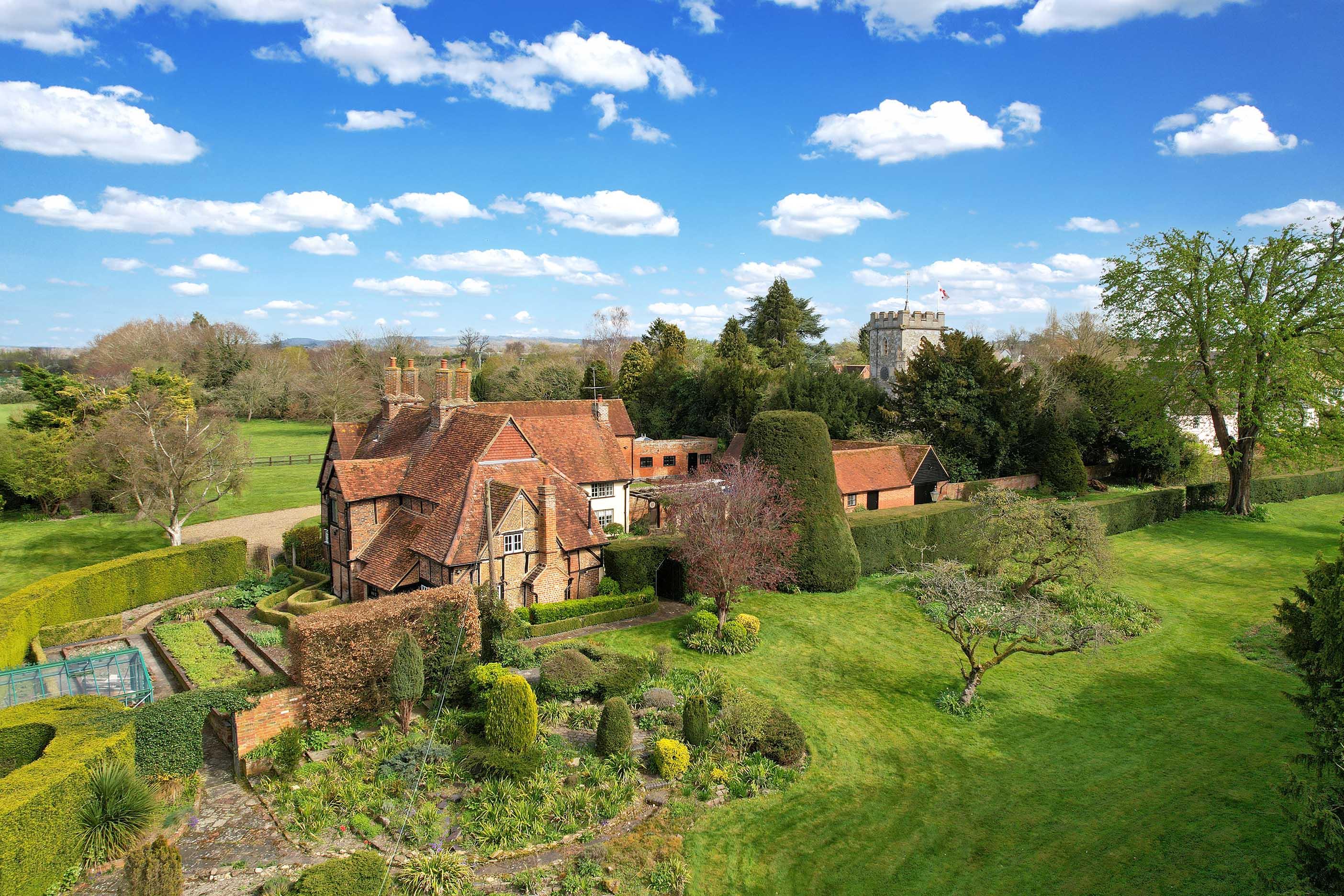 Buckland, Aylesbury, HP22
