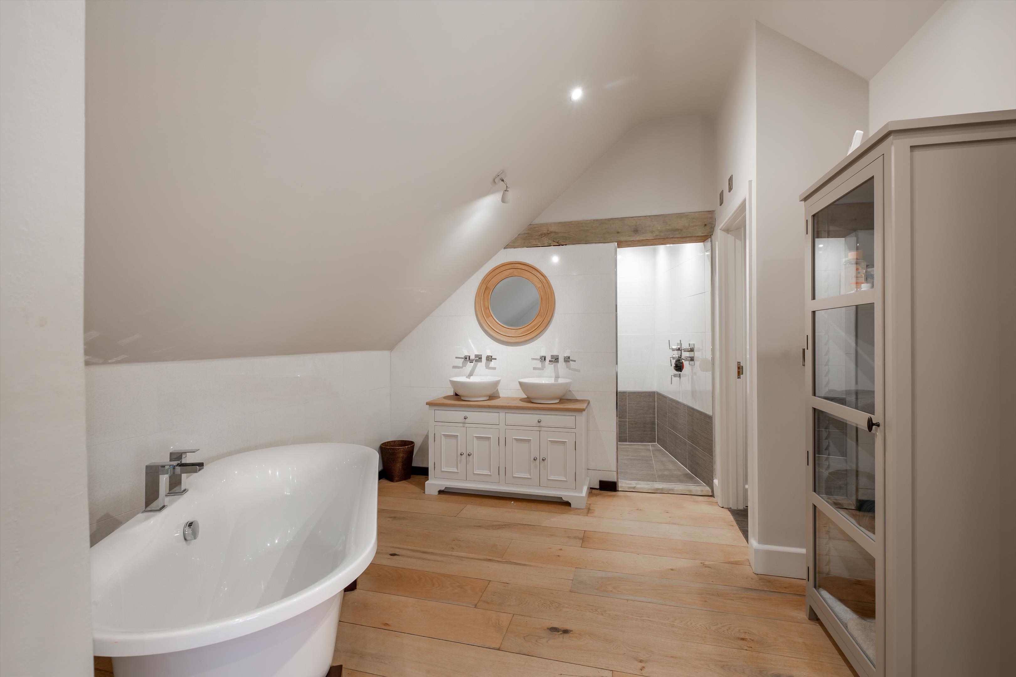 Lower Tockington Road, Tockington, Bristol, BS32