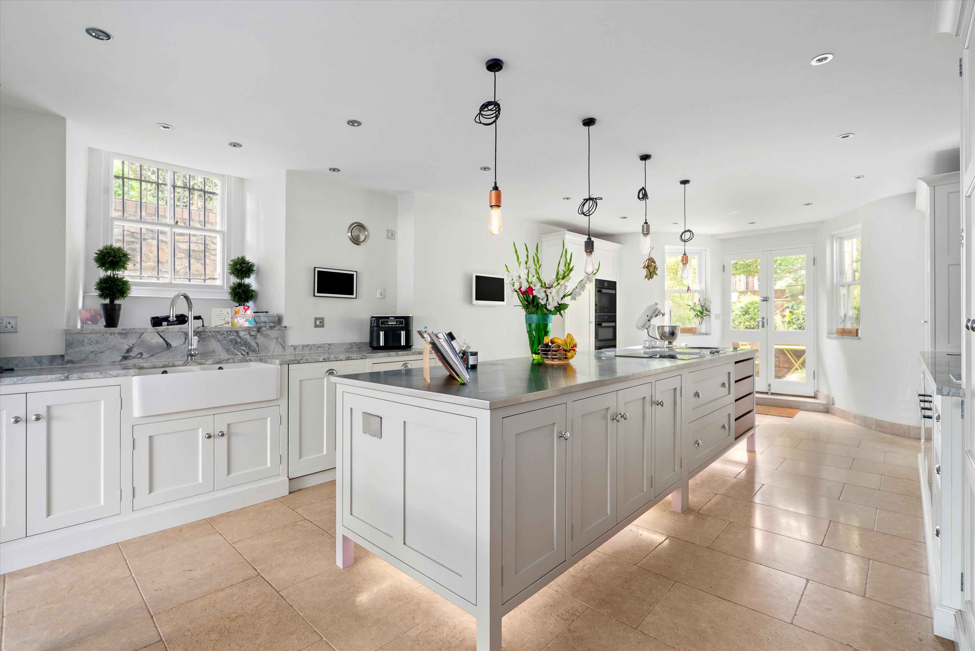 The Avenue, Clifton, Bristol, BS8