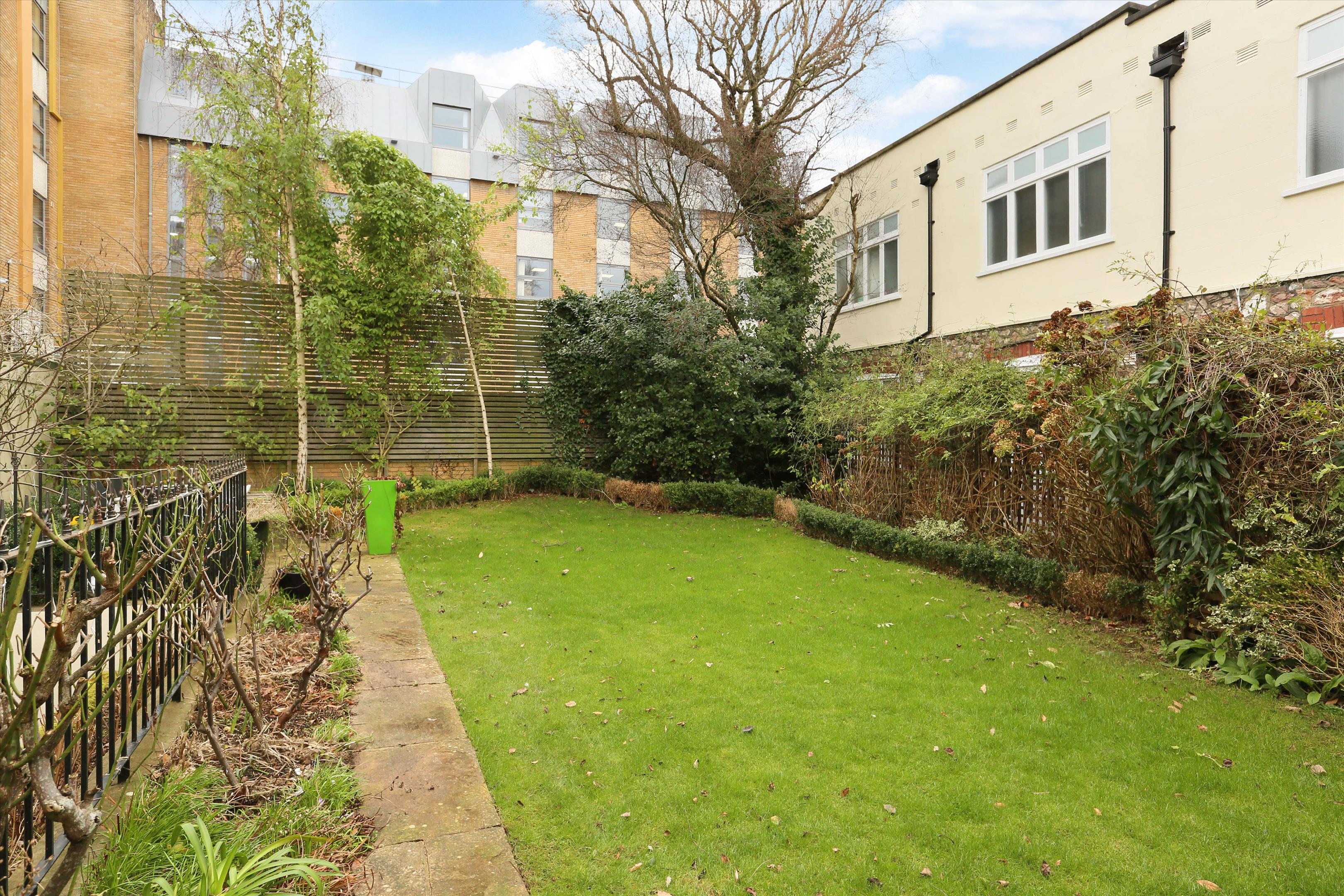 Pembroke Road, Clifton, Bristol BS8
