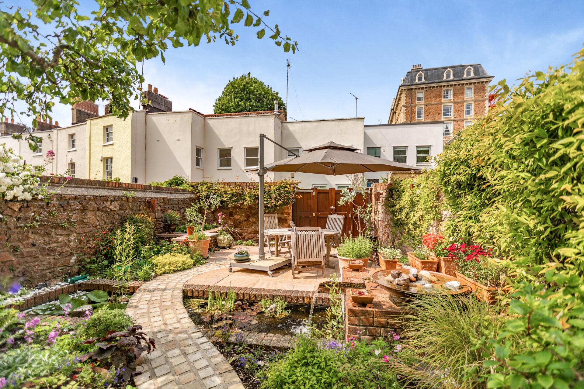 West Mall, Clifton, Bristol, BS8
