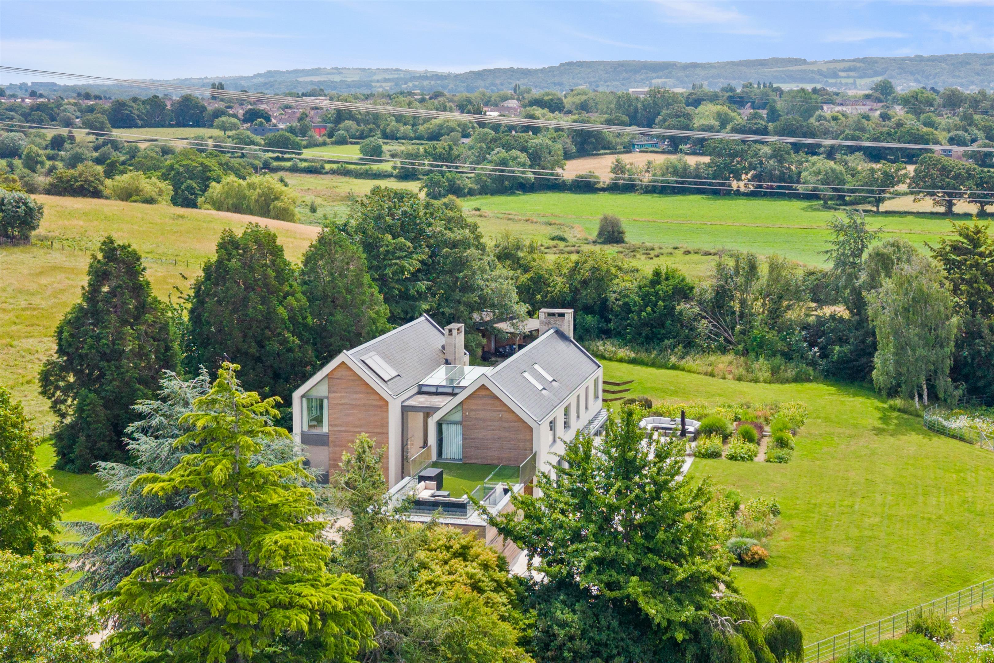 Stone-Edge Batch, Tickenham, Clevedon, Somerset BS21