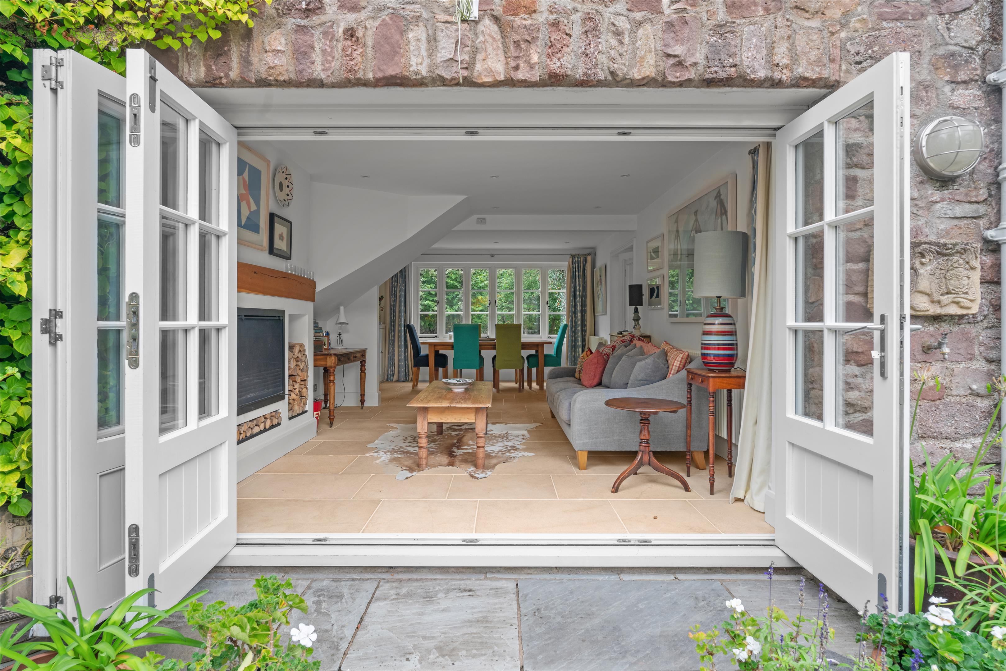 Church Lane, Lower Failand, Bristol, BS8