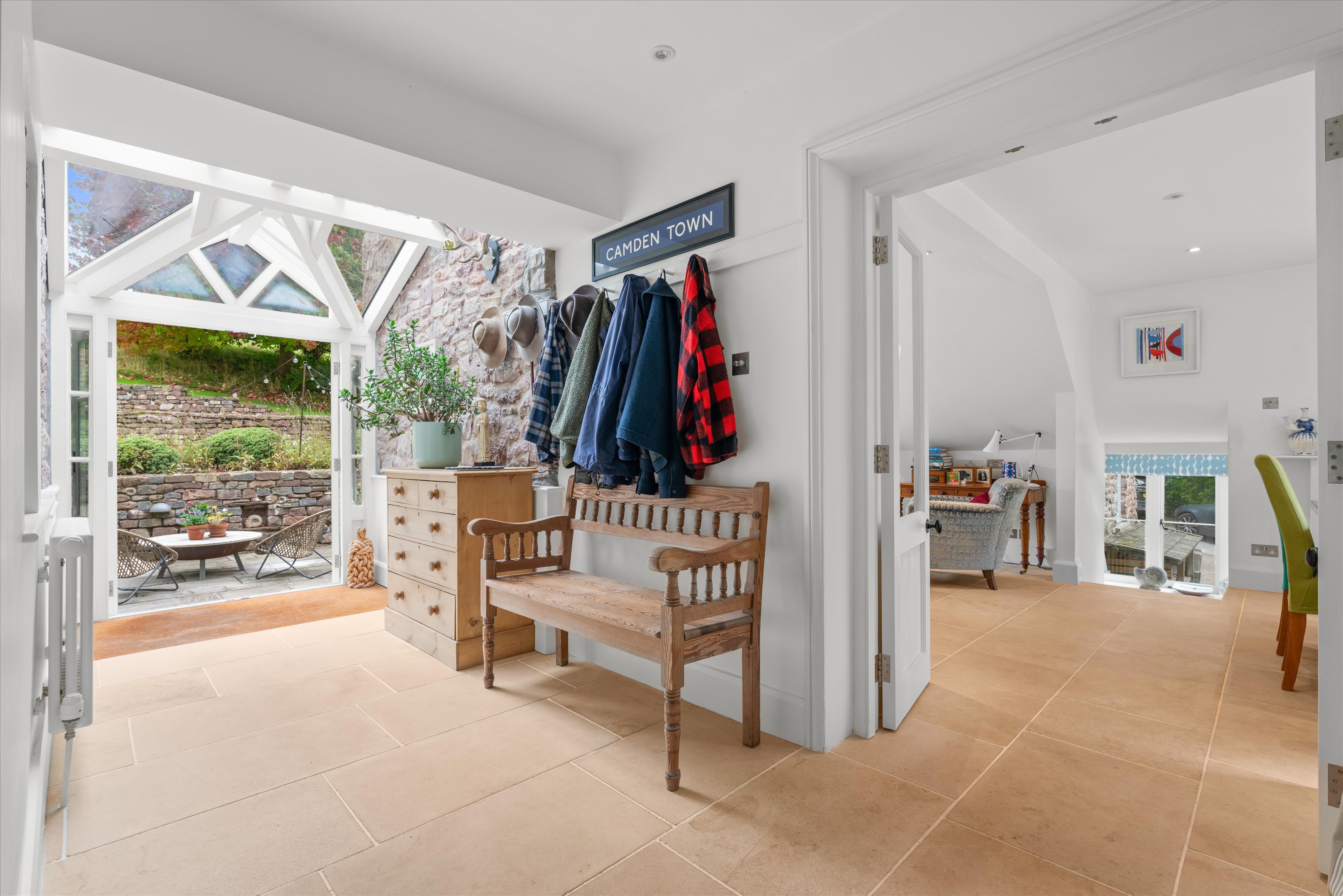 Church Lane, Lower Failand, Bristol, BS8