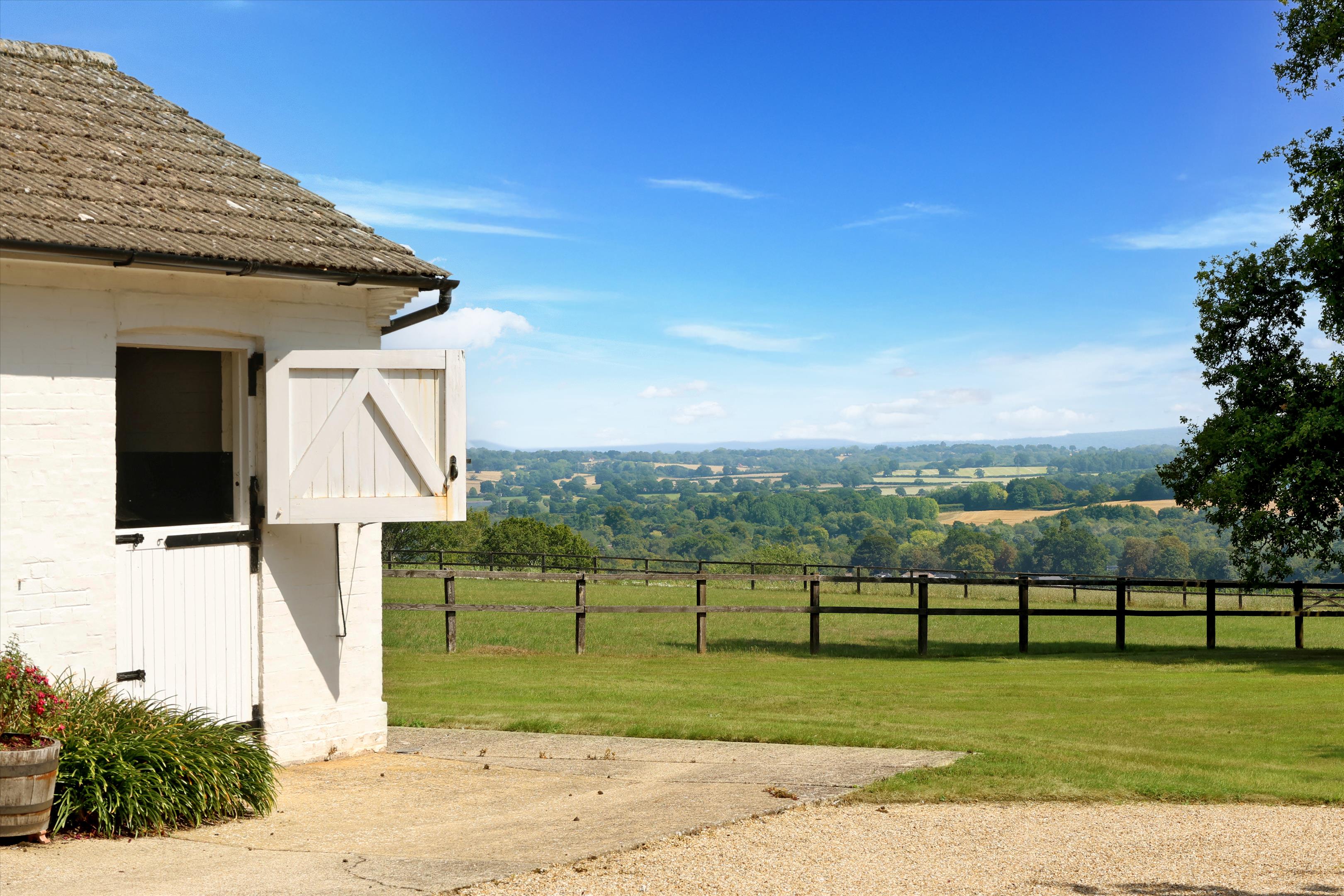 Old Odiham Road, Alton, Hampshire, GU34