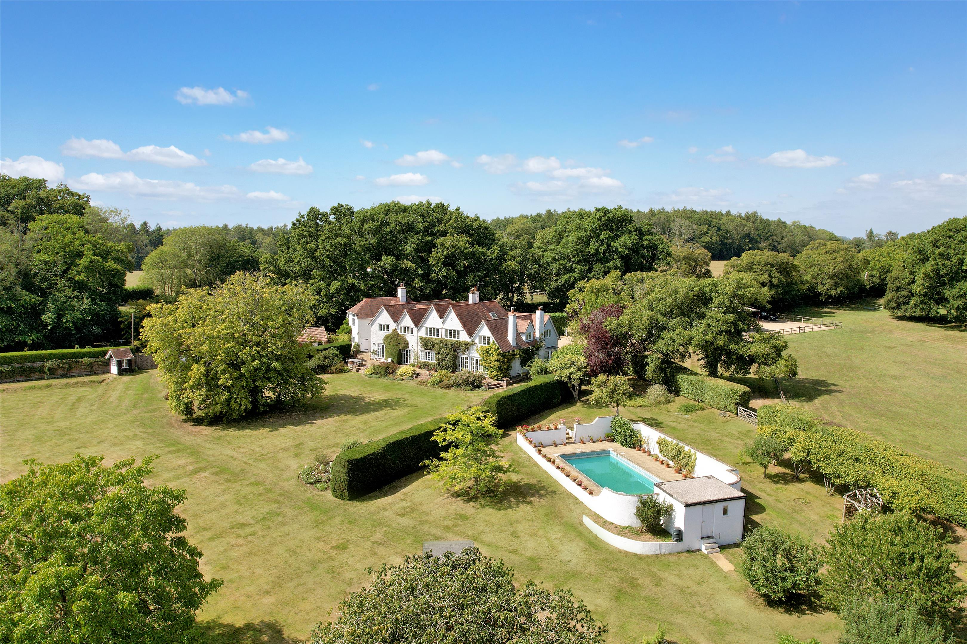 Old Odiham Road, Alton, Hampshire, GU34