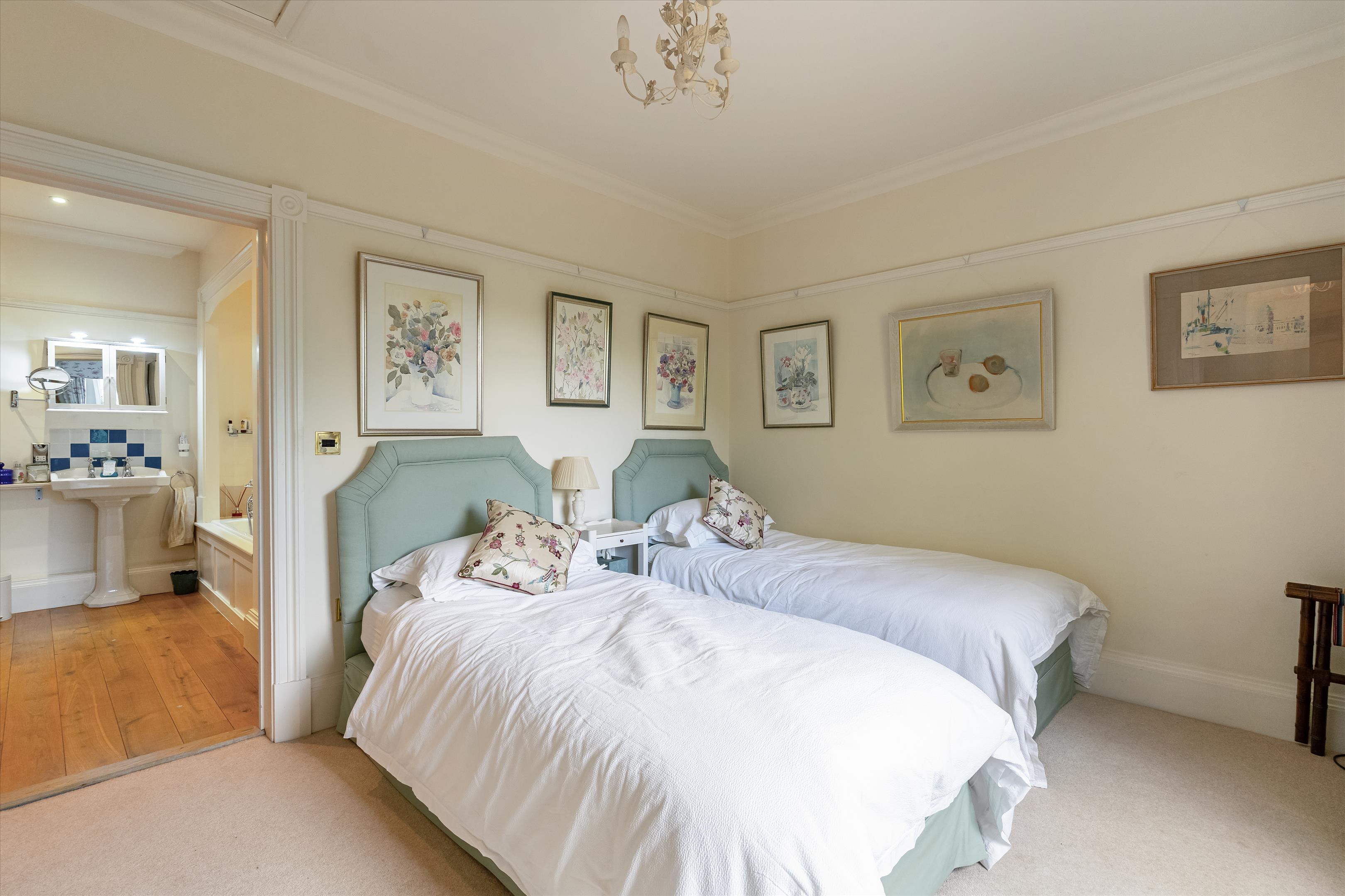 Hannington, Tadley, Hampshire RG26