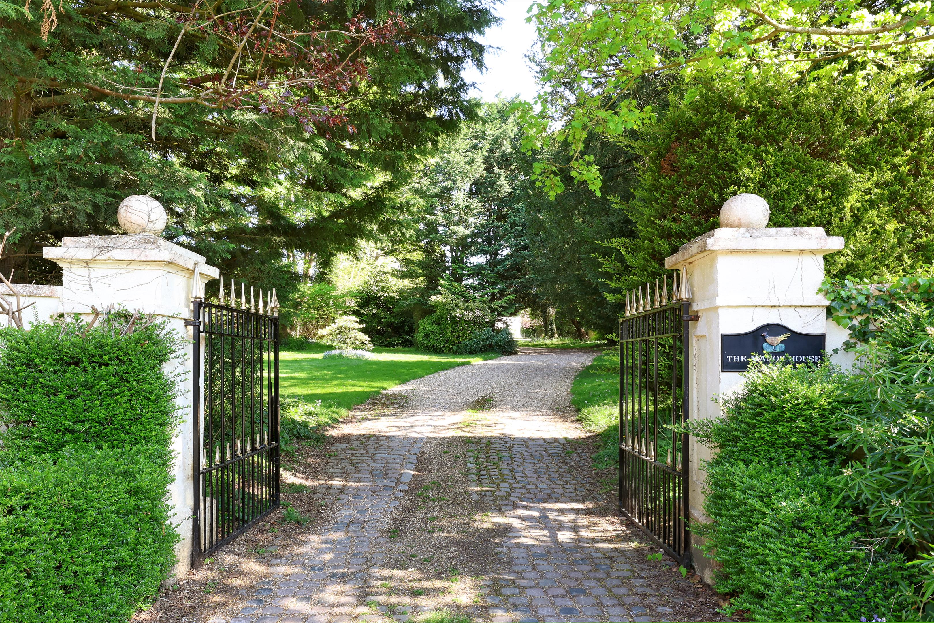 South Warnborough, Hampshire, RG29.