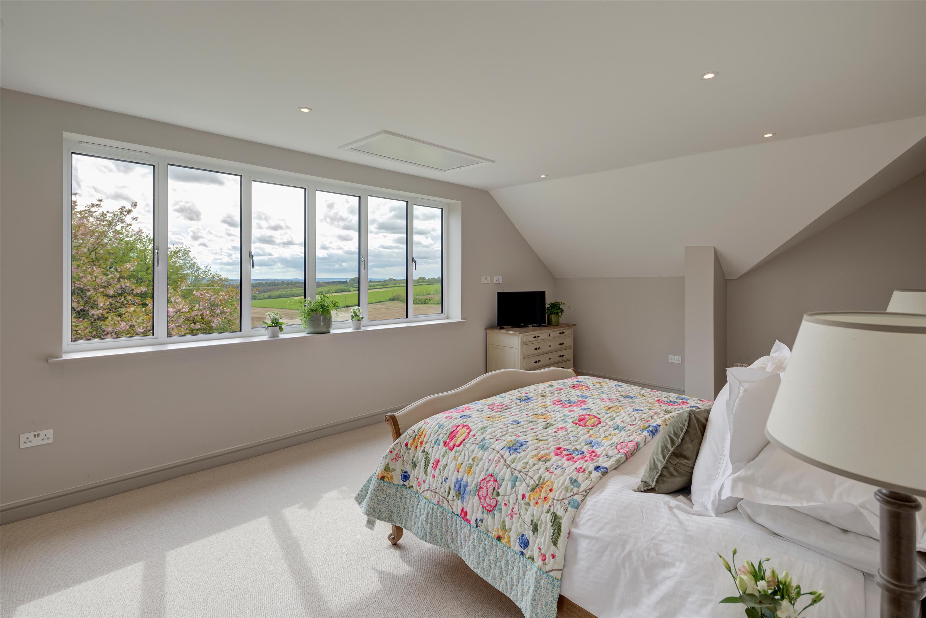 Common Hill, Medstead, Alton, Hampshire, GU34
