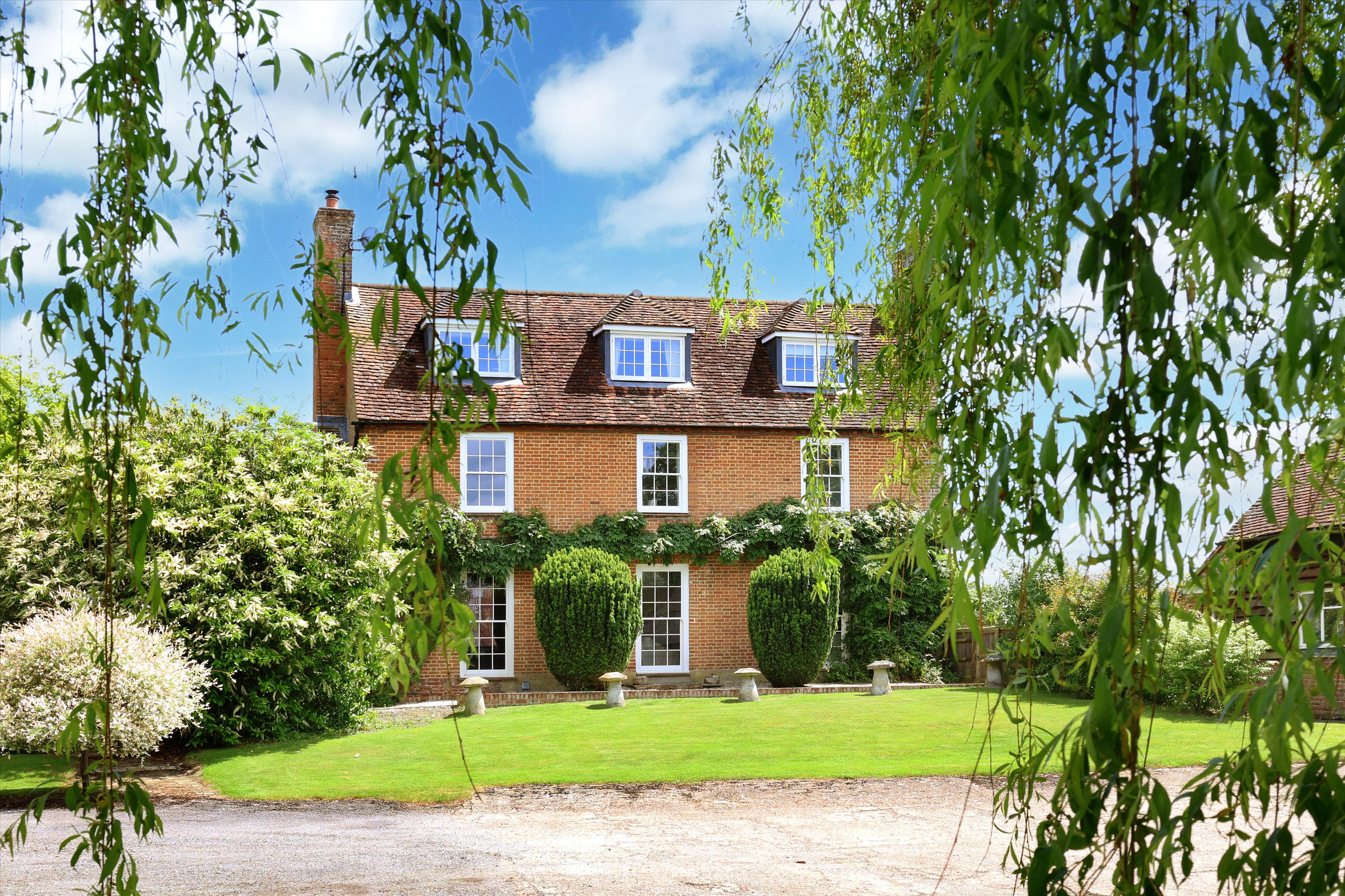Great Rye Farm, Rye Common, Odiham, Hampshire RG29