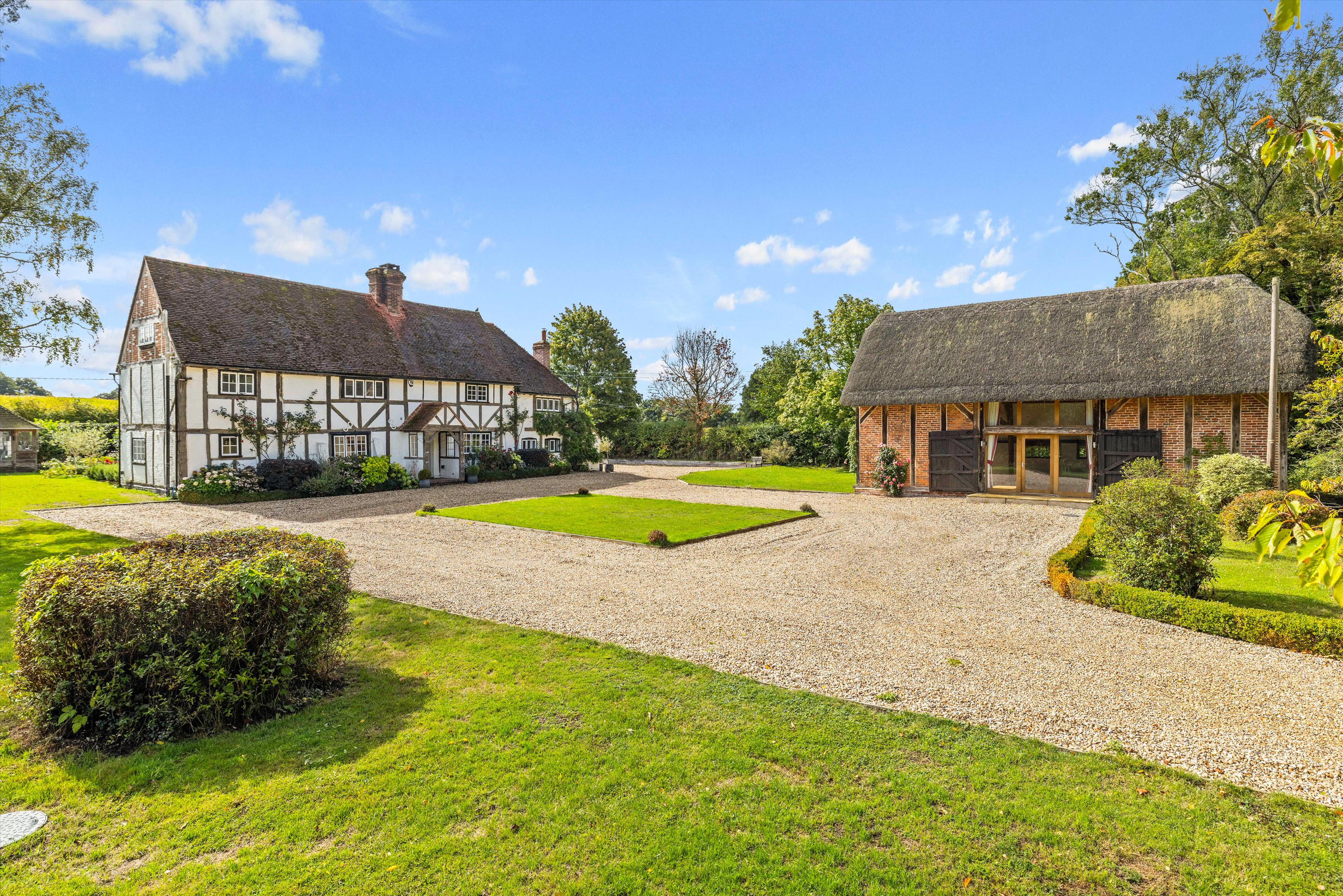 Green Lane, Rotherwick, Hook, Hampshire RG27