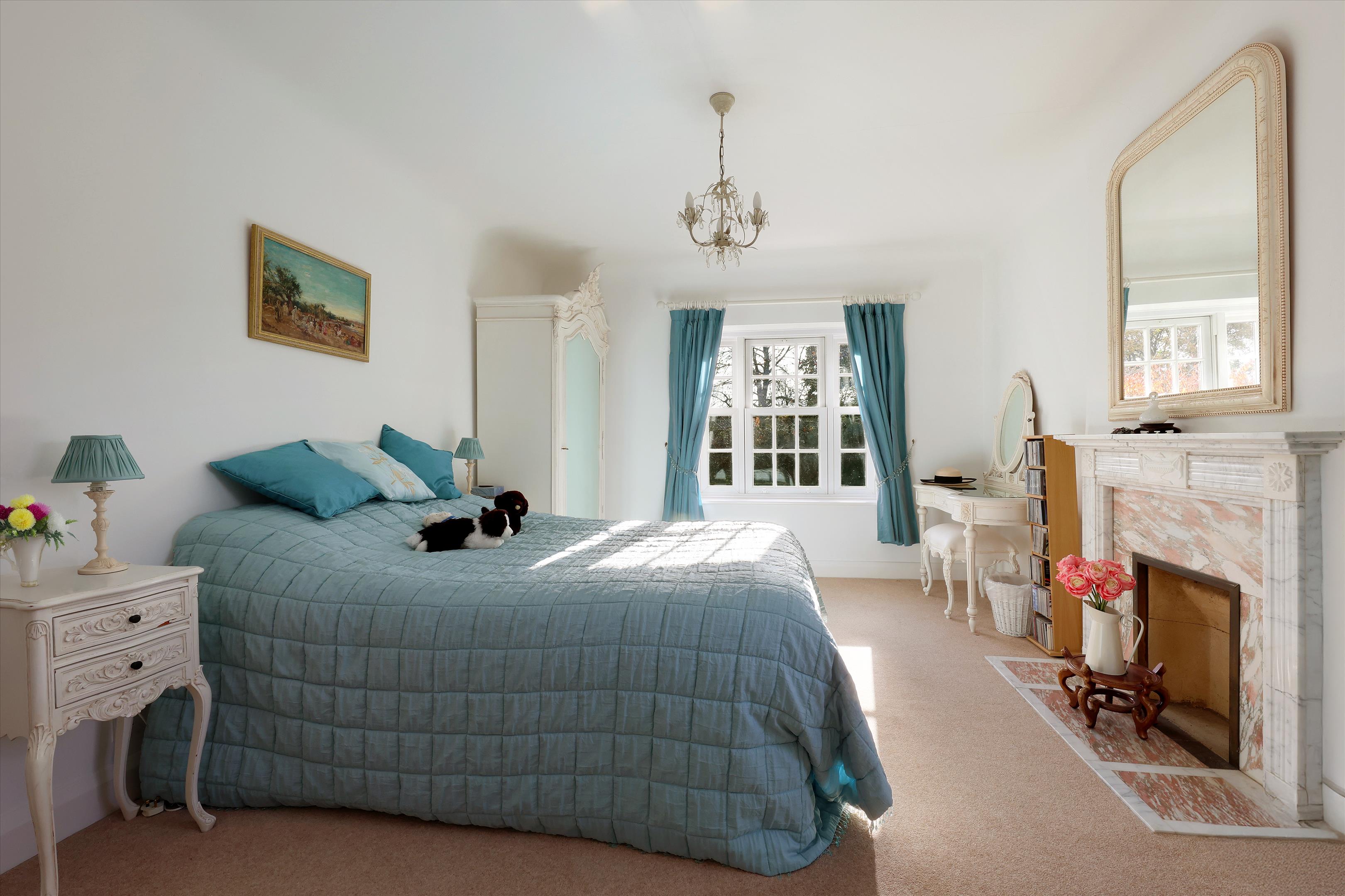 Ashe, Nr Overton, Basingstoke, Hampshire, RG25