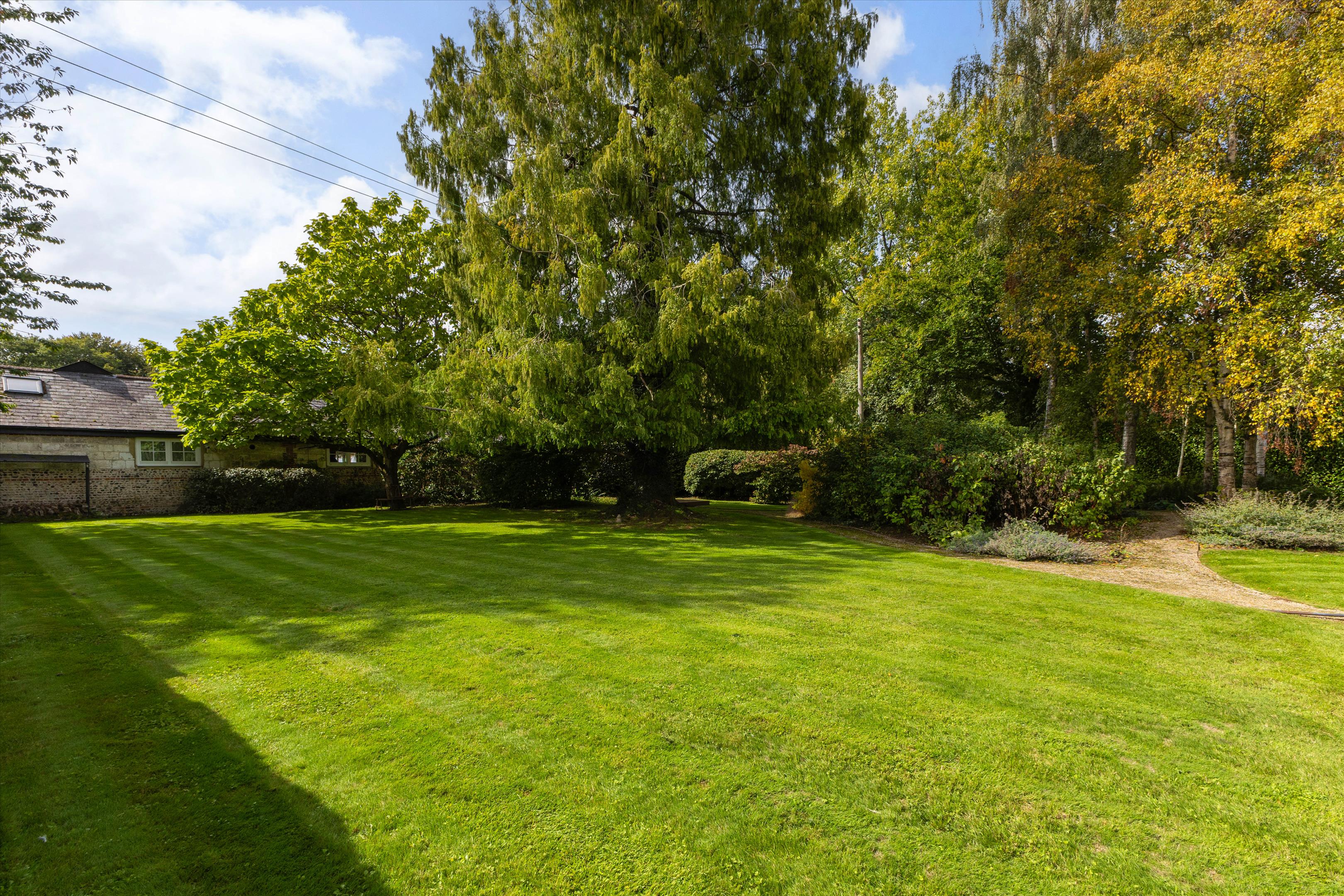 Avenue Road, Shalden, Alton, Hampshire, GU34