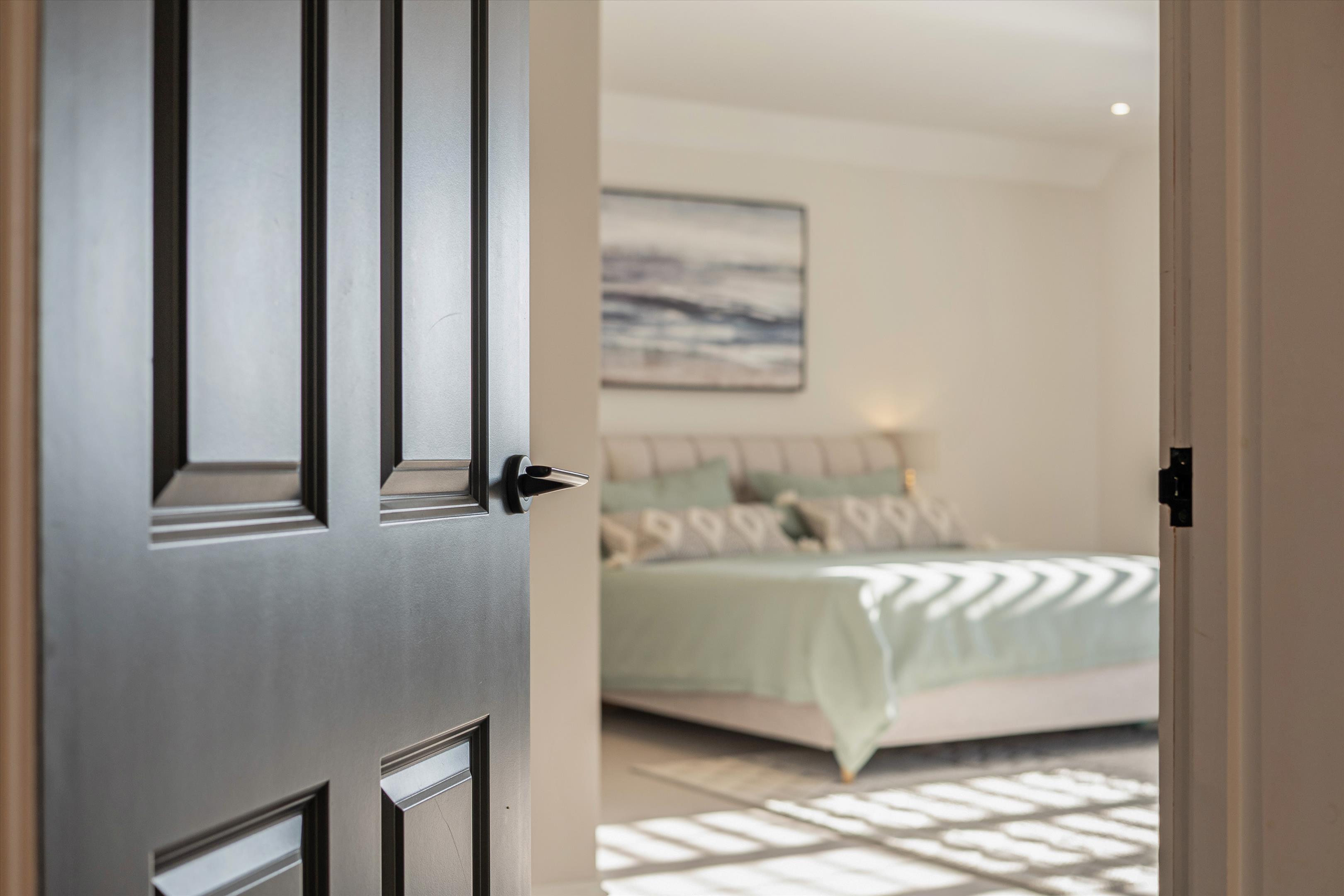Holme Hill, Upton Grey, Basingstoke, Hampshire, RG25