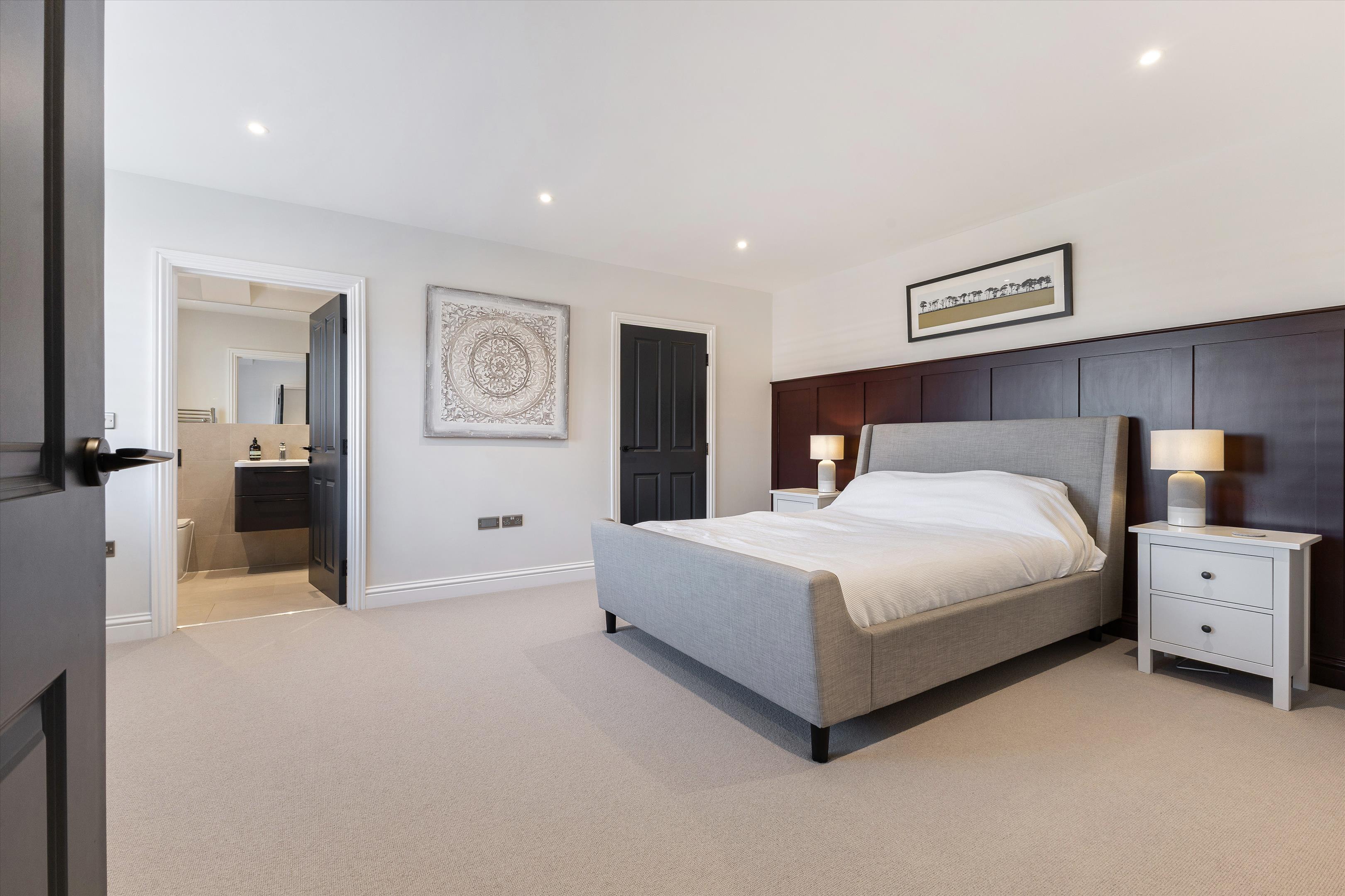 Holme Hill, Upton Grey, Basingstoke, Hampshire, RG25