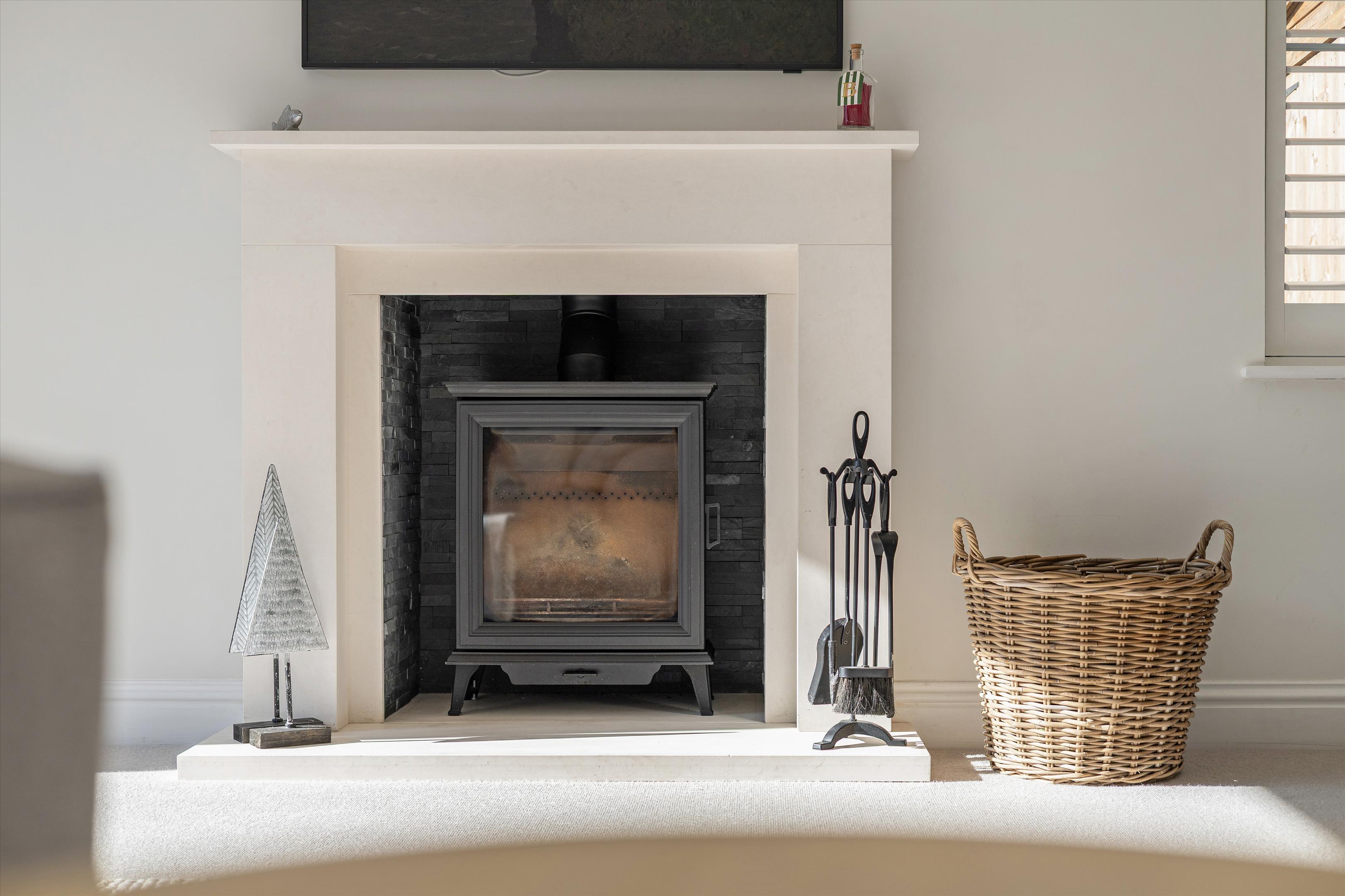Holme Hill, Upton Grey, Basingstoke, Hampshire, RG25