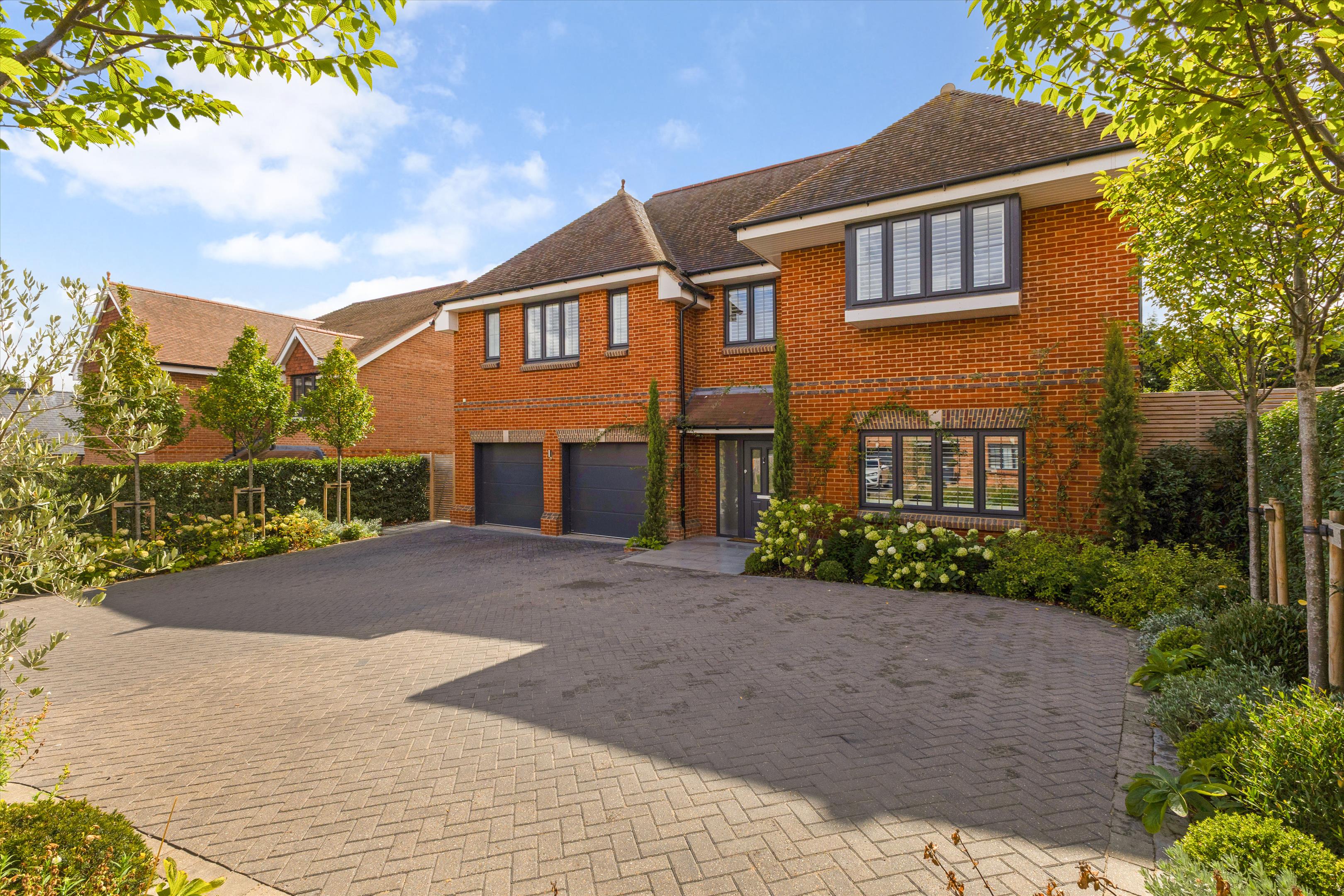 Holme Hill, Upton Grey, Basingstoke, Hampshire, RG25