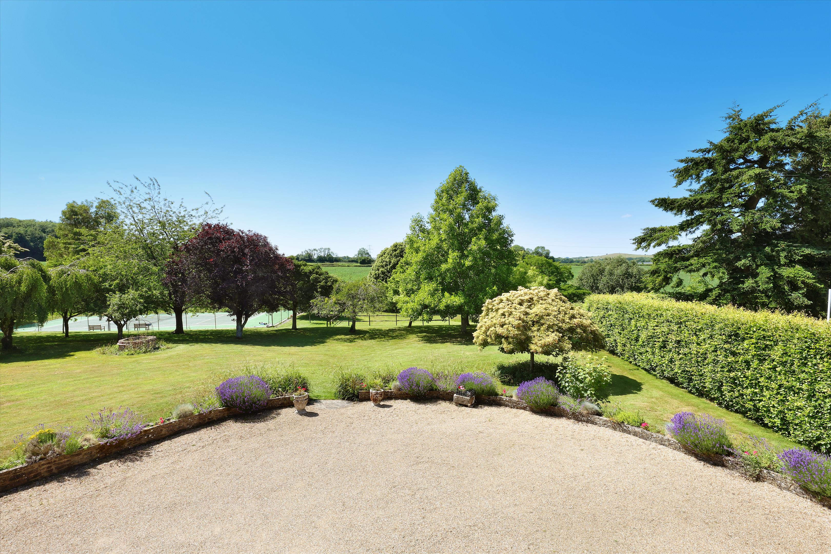 Montgomery's Farm House Crondall, Hampshire GU10 5HH.