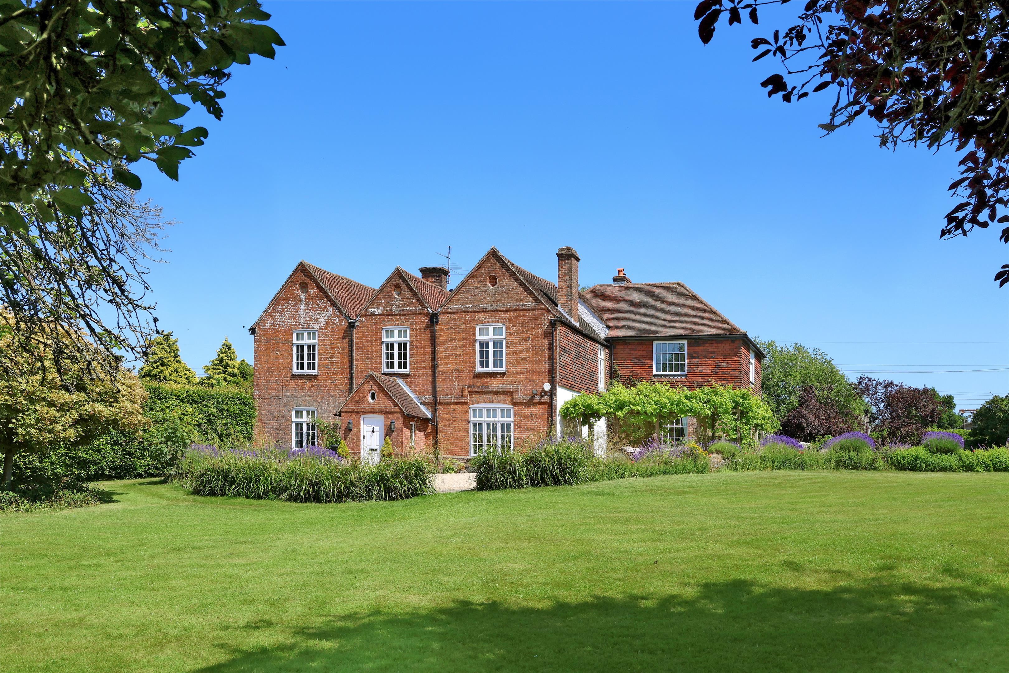 Montgomery's Farm House Crondall, Hampshire GU10 5HH.