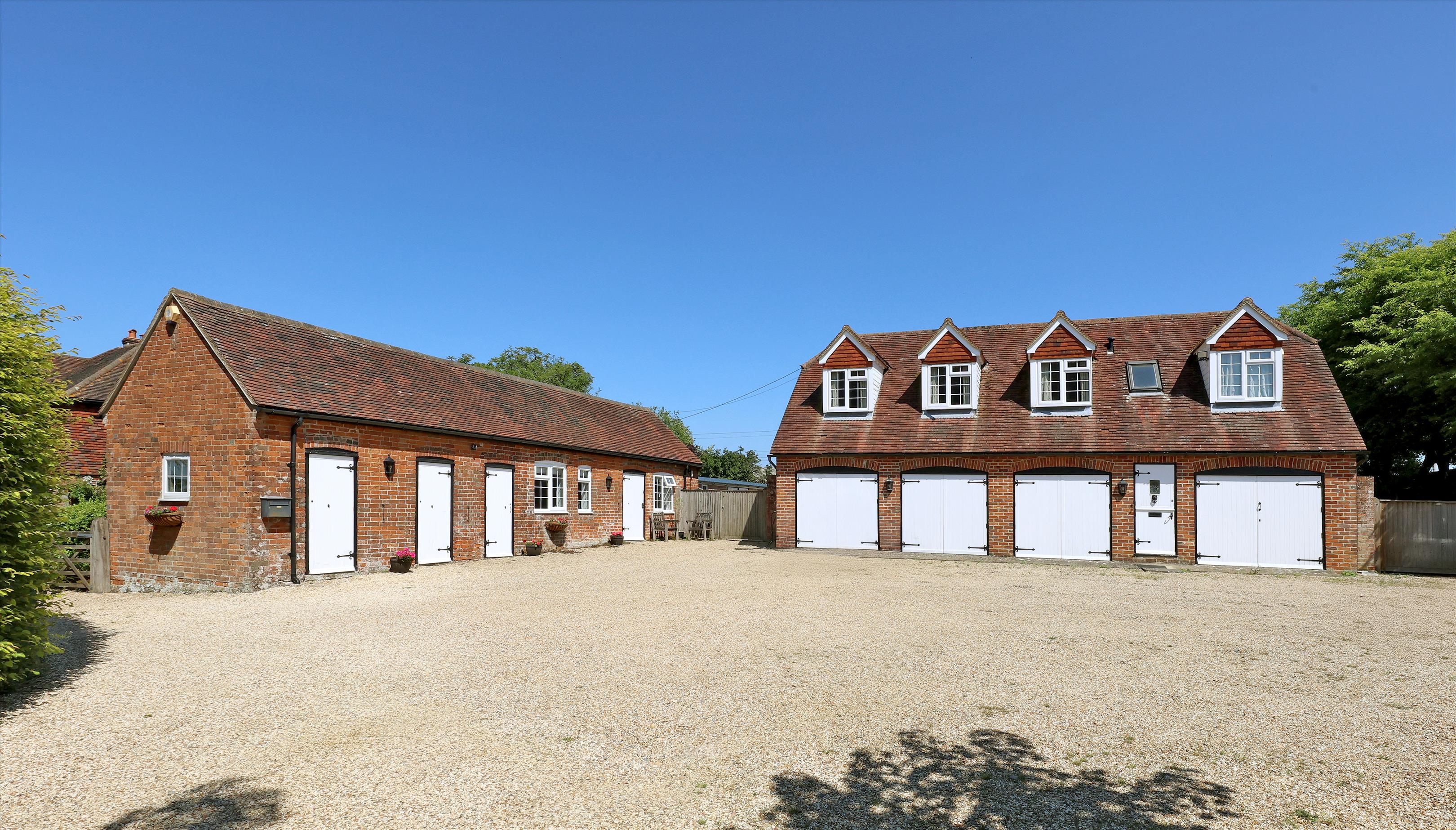 Montgomery's Farm House Crondall, Hampshire GU10 5HH.