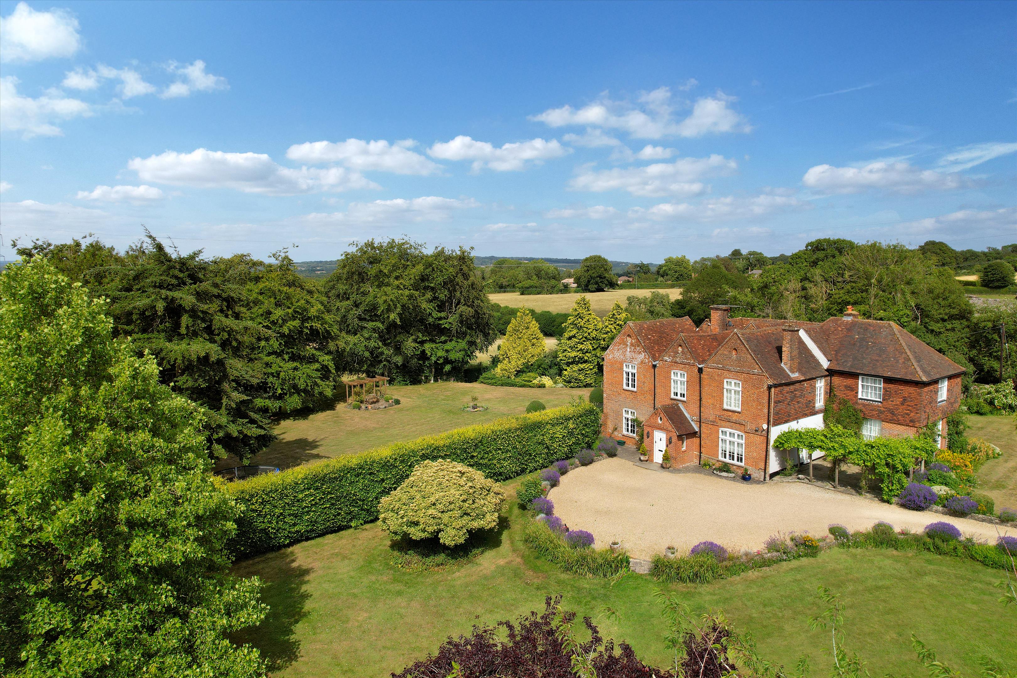 Montgomery's Farm House Crondall, Hampshire GU10 5HH.