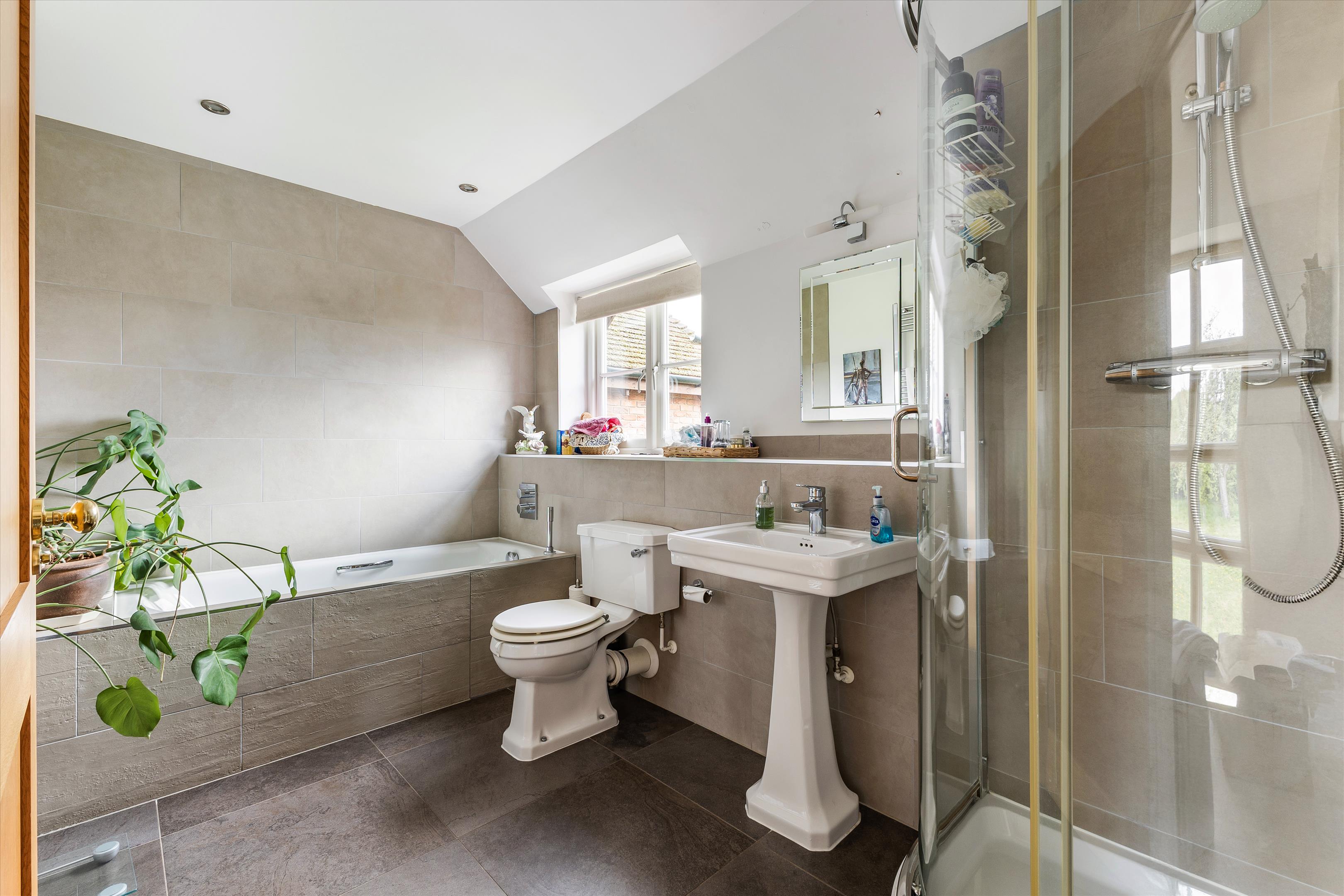 Nutbean Lane, Swallowfield, Reading, Berkshire RG7