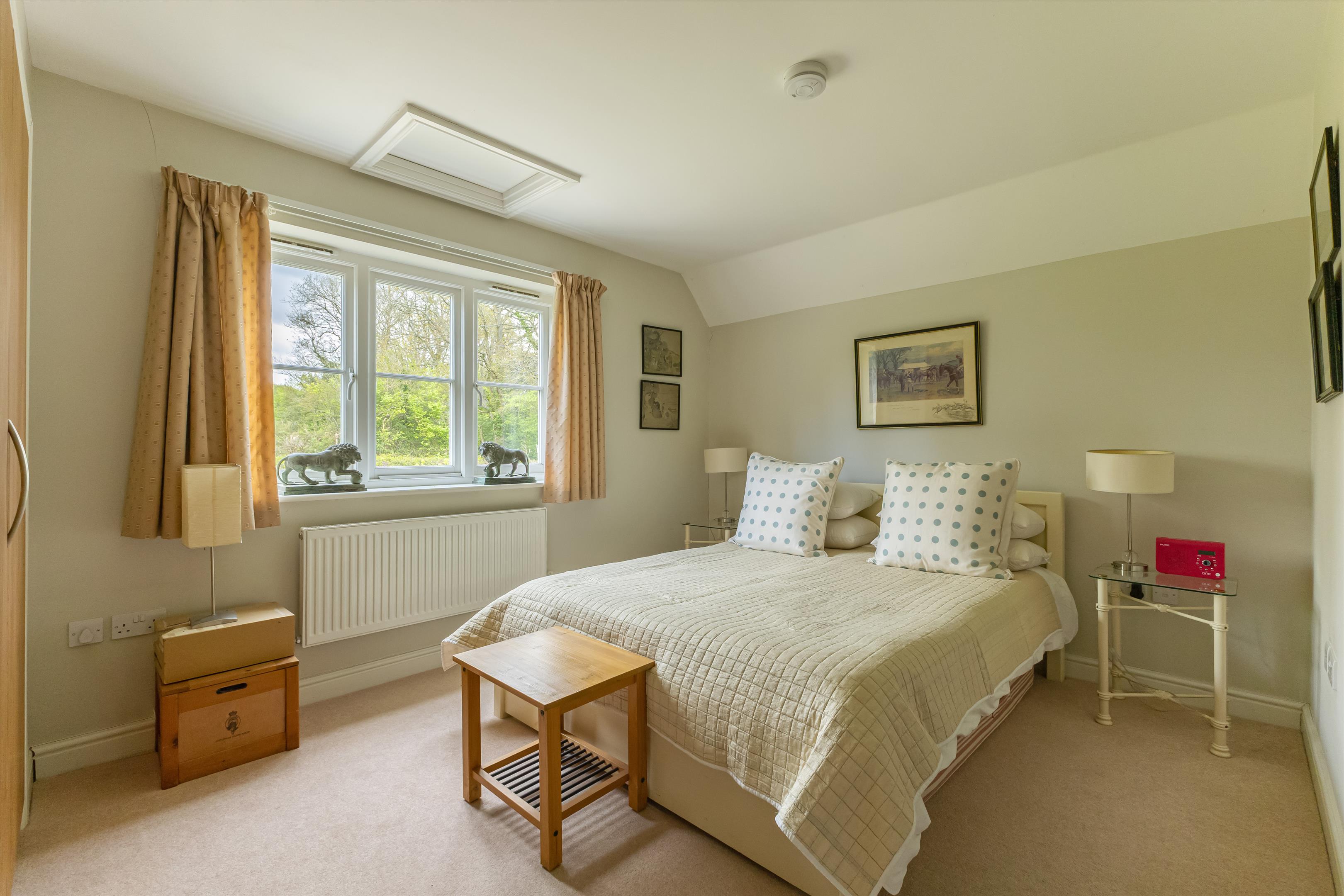 Nutbean Lane, Swallowfield, Reading, Berkshire RG7