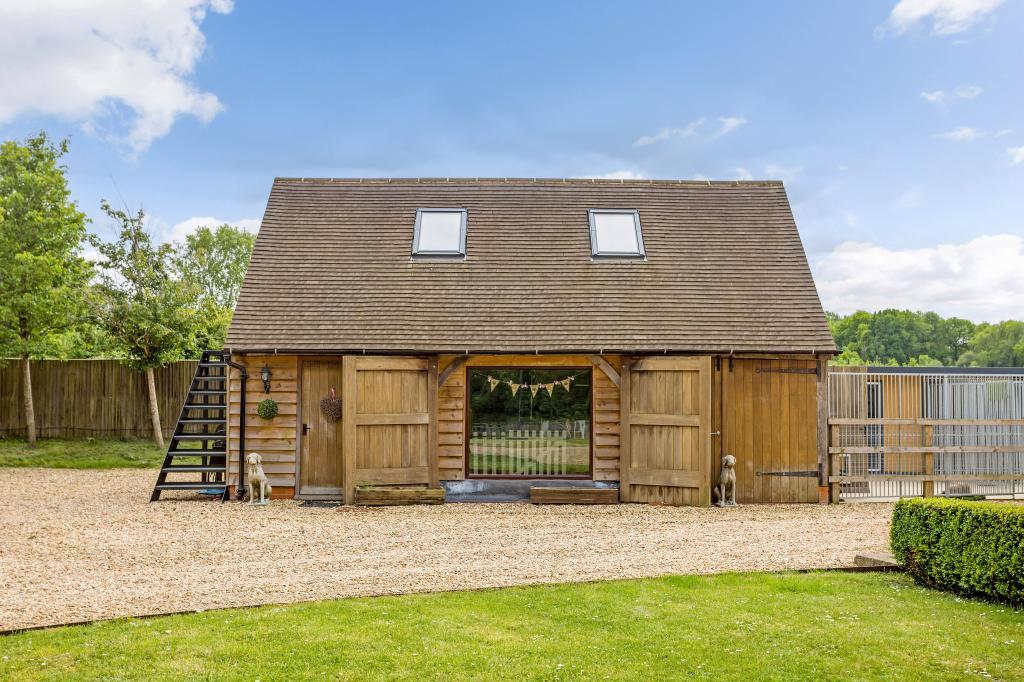 Sulhamstead Road, Burghfield, Reading, Berkshire RG30