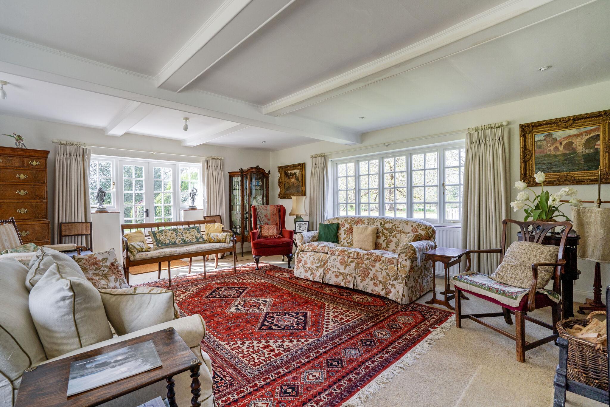 Reading Road, Mattingley, Hook, Hampshire RG27