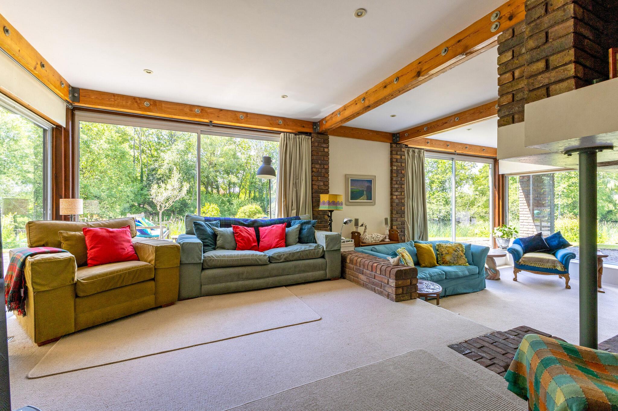 Heath Lane, Crondall, Farnham, Hampshire GU10