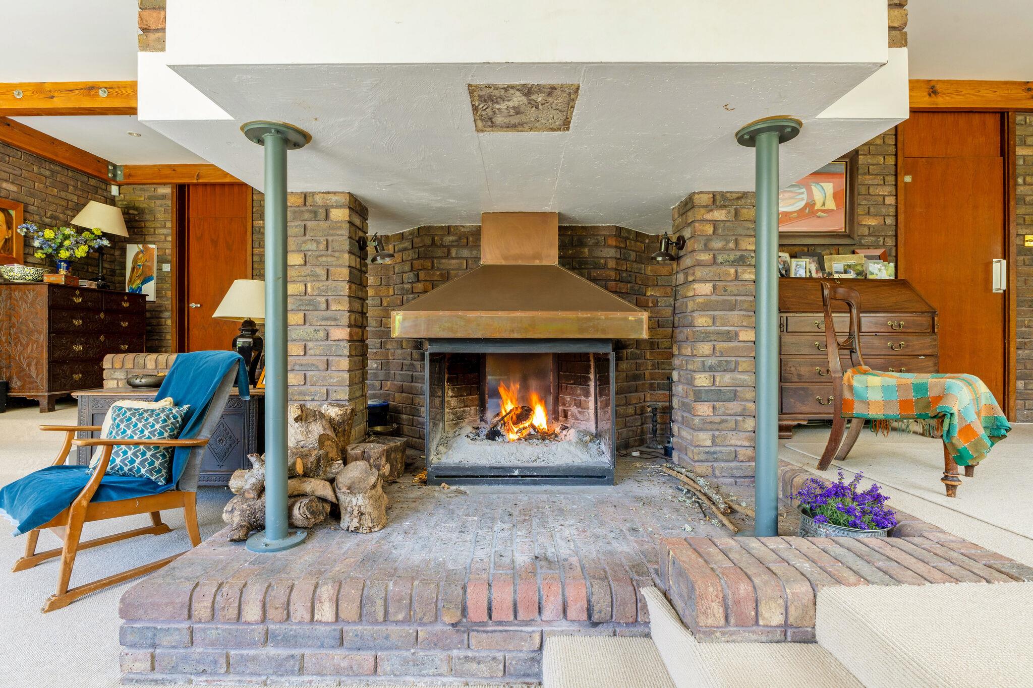 Heath Lane, Crondall, Farnham, Hampshire GU10